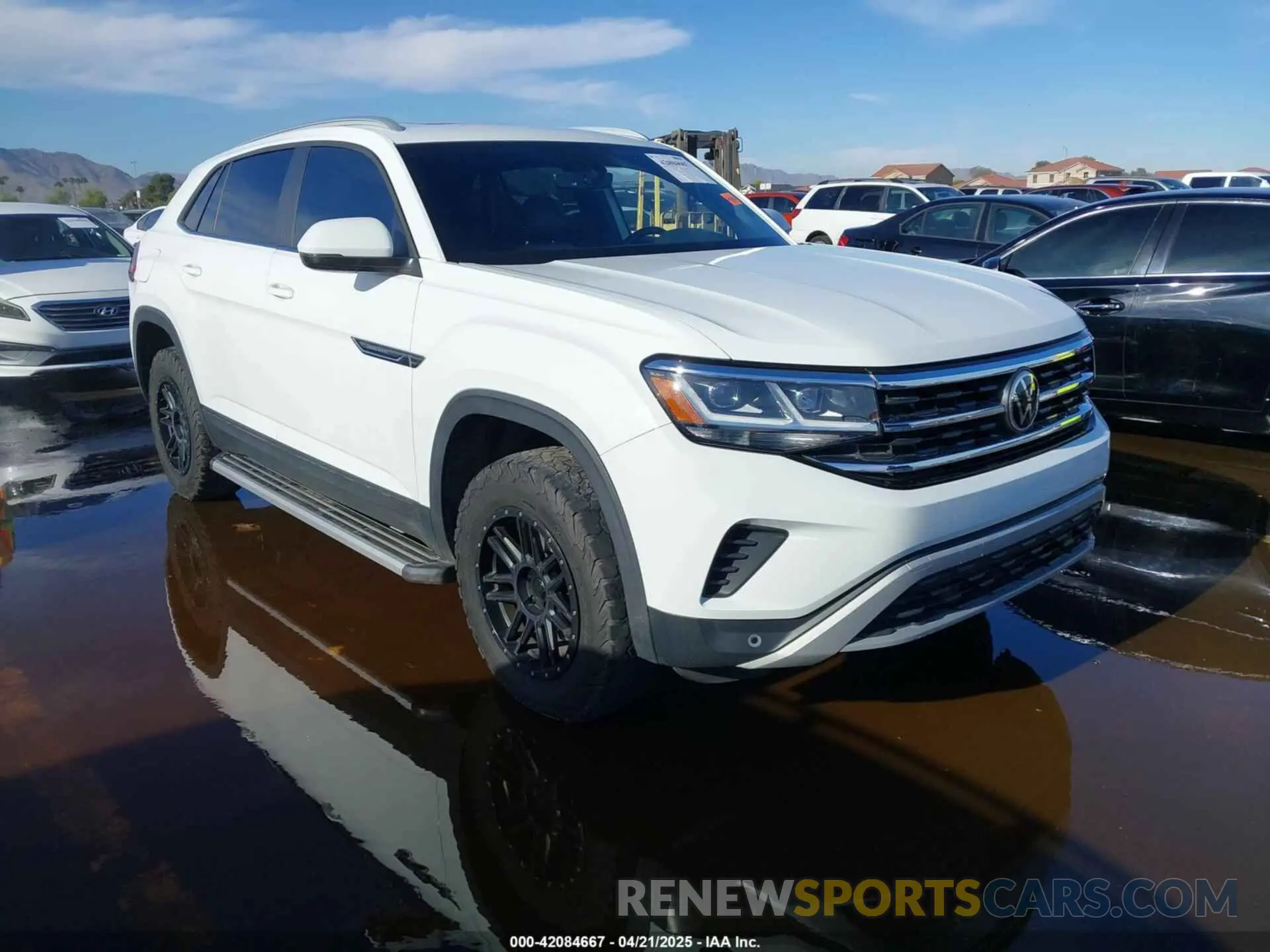 1 Photograph of a damaged car 1V2KE2CA0MC216685 VOLKSWAGEN ATLAS CROSS SPORT 2021