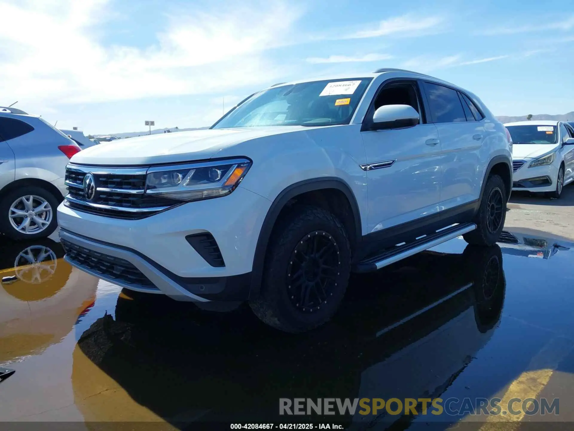 2 Photograph of a damaged car 1V2KE2CA0MC216685 VOLKSWAGEN ATLAS CROSS SPORT 2021