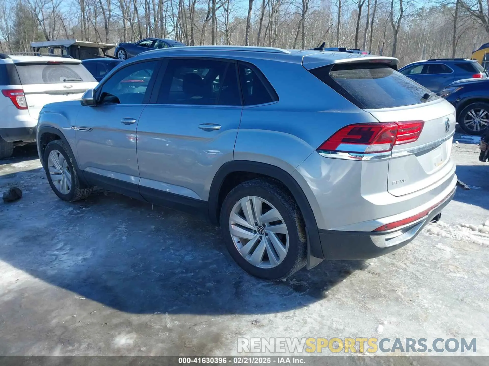 3 Photograph of a damaged car 1V2KE2CA4MC228516 VOLKSWAGEN ATLAS CROSS SPORT 2021