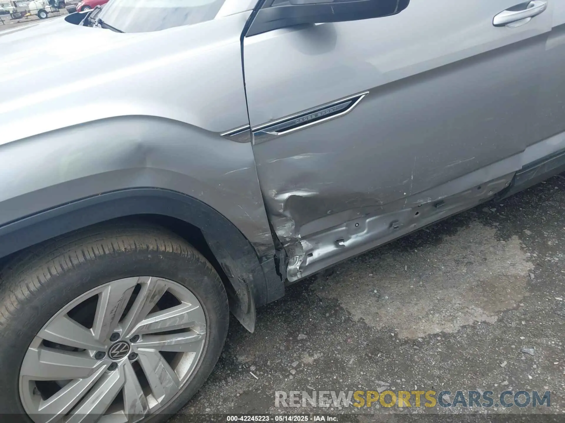 6 Photograph of a damaged car 1V2KE2CA8MC205241 VOLKSWAGEN ATLAS CROSS SPORT 2021