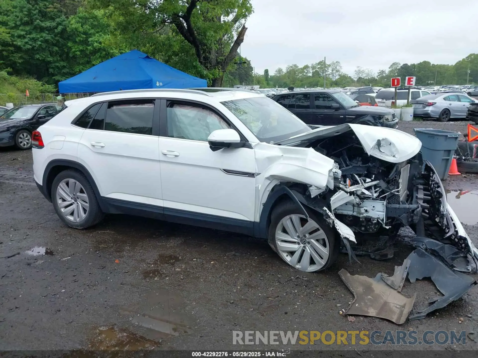 13 Photograph of a damaged car 1V2KE2CAXMC202664 VOLKSWAGEN ATLAS CROSS SPORT 2021