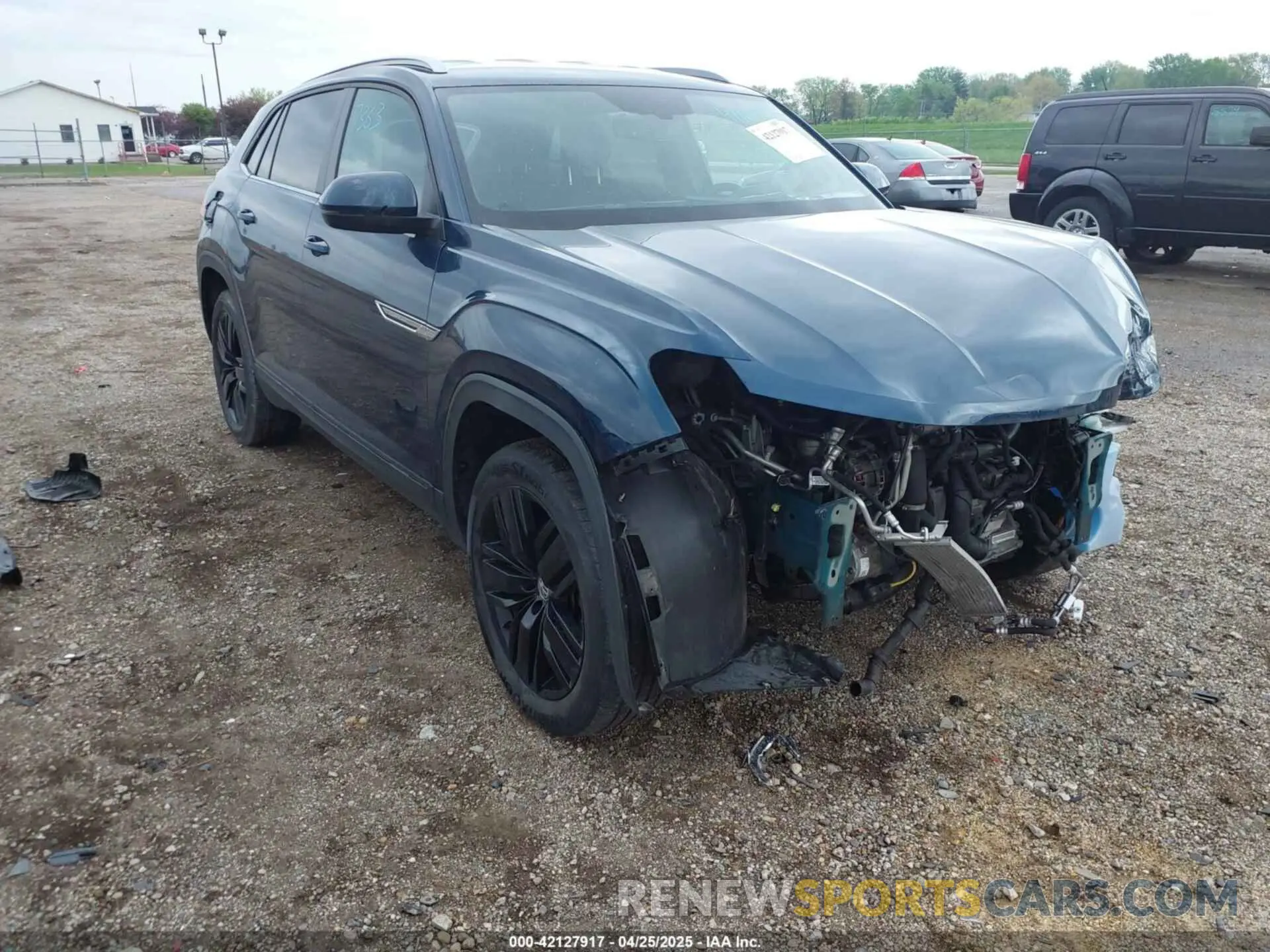 1 Photograph of a damaged car 1V2LC2CA2MC228525 VOLKSWAGEN ATLAS CROSS SPORT 2021