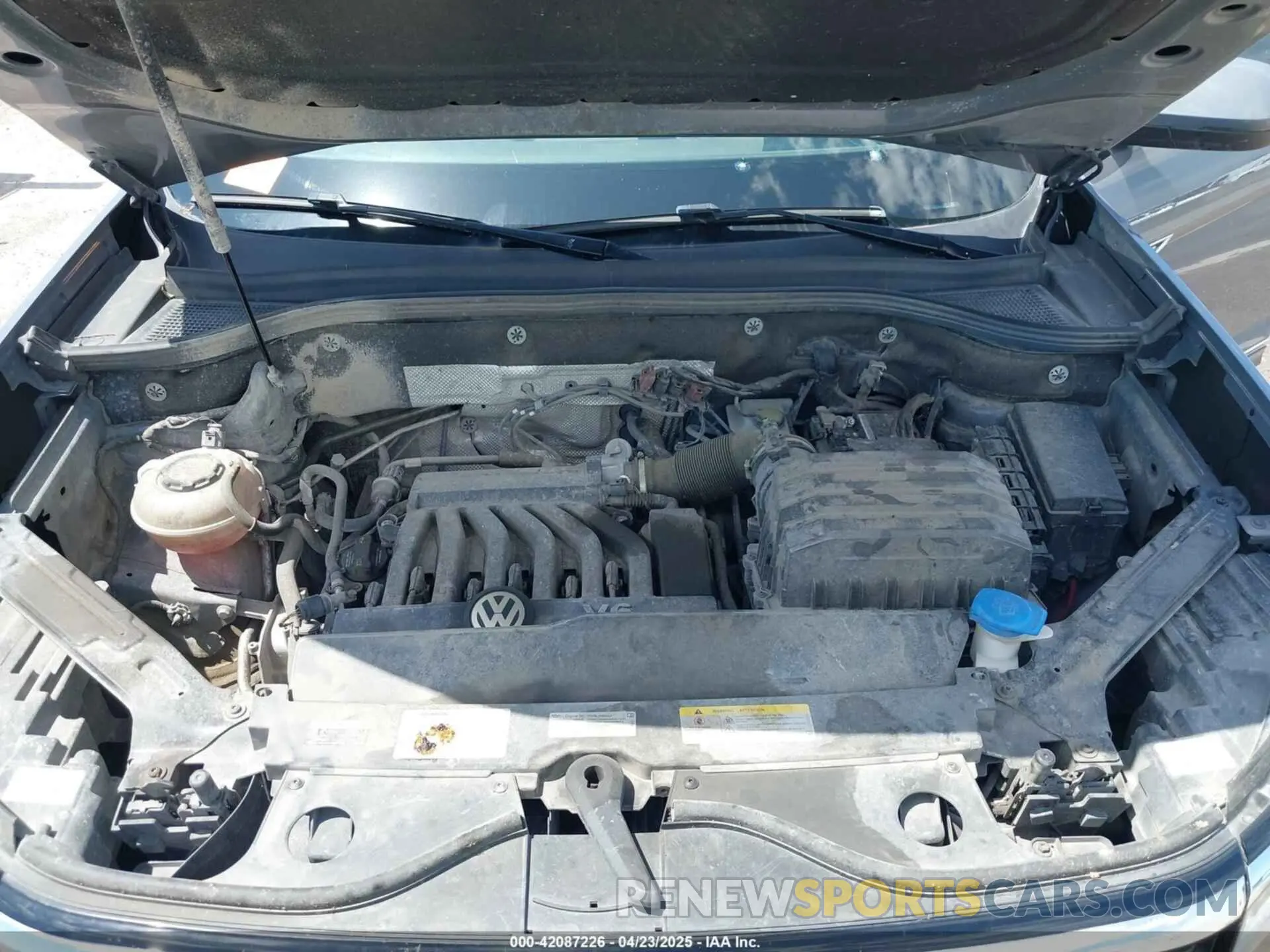 10 Photograph of a damaged car 1V2ME2CA4MC206041 VOLKSWAGEN ATLAS CROSS SPORT 2021