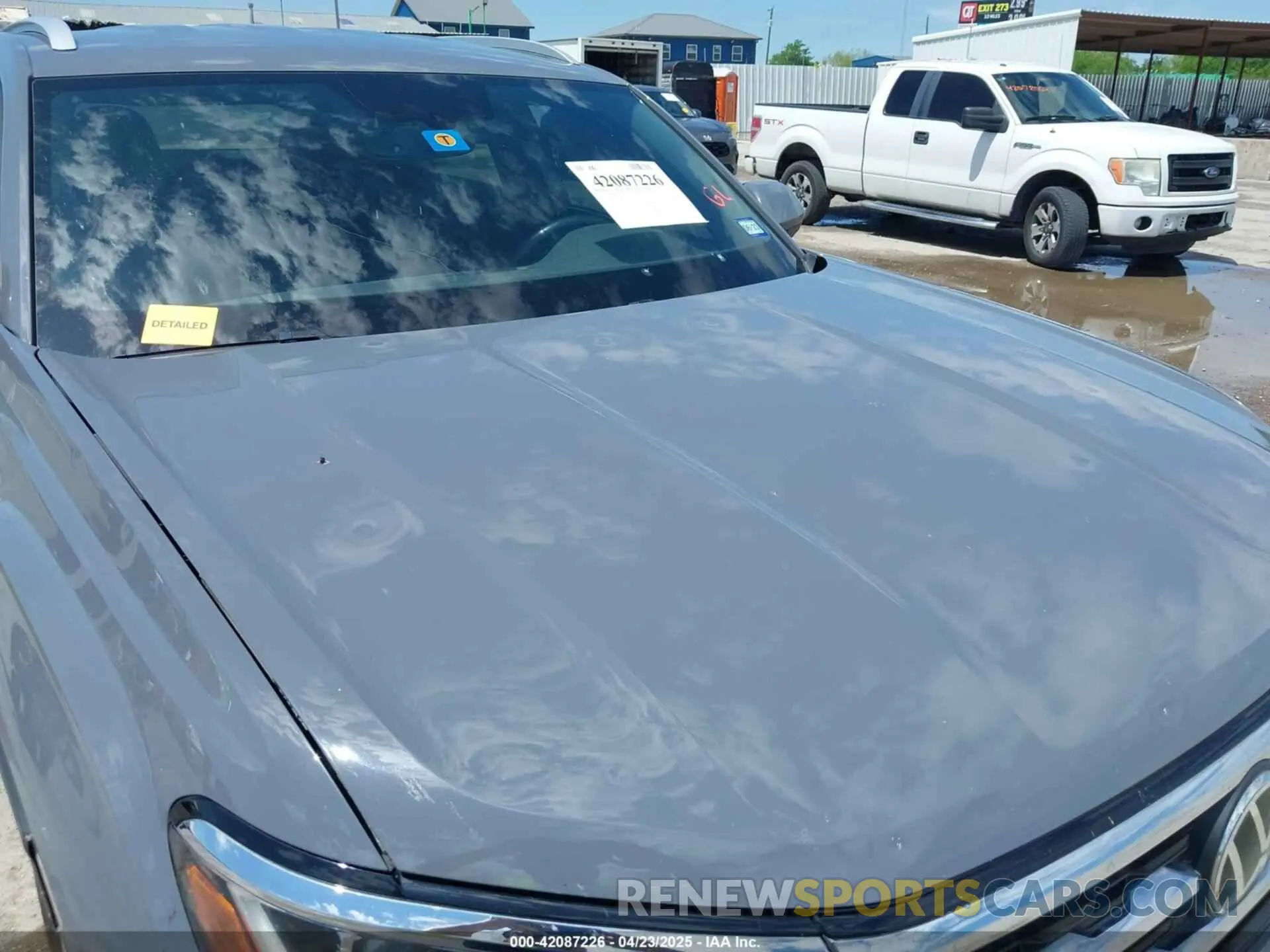 6 Photograph of a damaged car 1V2ME2CA4MC206041 VOLKSWAGEN ATLAS CROSS SPORT 2021