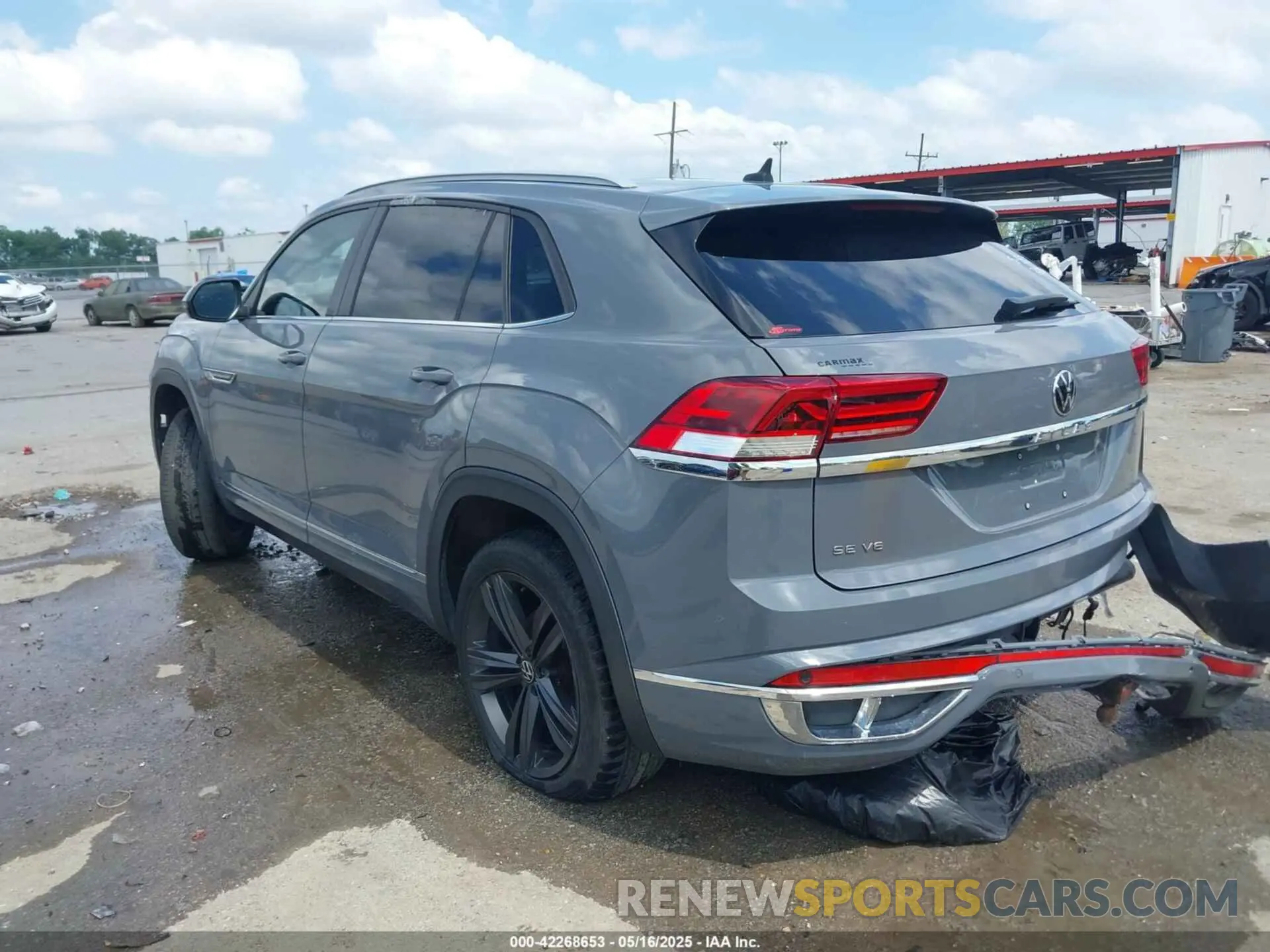 3 Photograph of a damaged car 1V2PE2CA2MC207444 VOLKSWAGEN ATLAS CROSS SPORT 2021