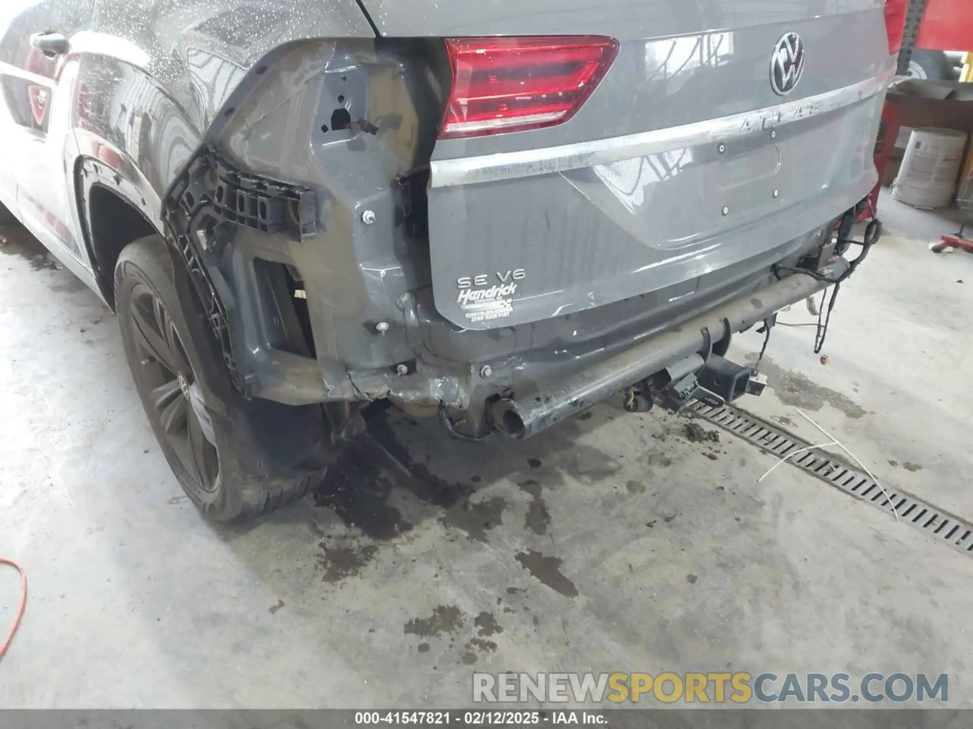 6 Photograph of a damaged car 1V2PE2CAXMC209510 VOLKSWAGEN ATLAS CROSS SPORT 2021