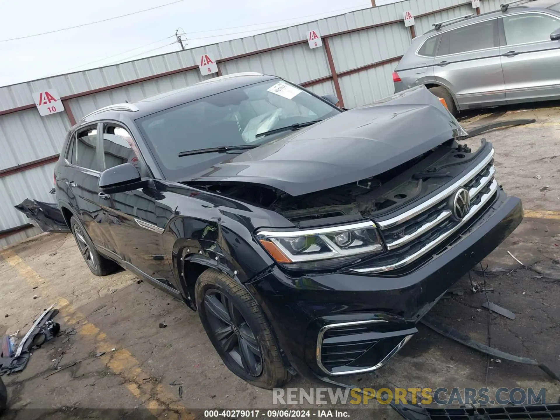 1 Photograph of a damaged car 1V2RE2CA8MC207828 VOLKSWAGEN ATLAS CROSS SPORT 2021