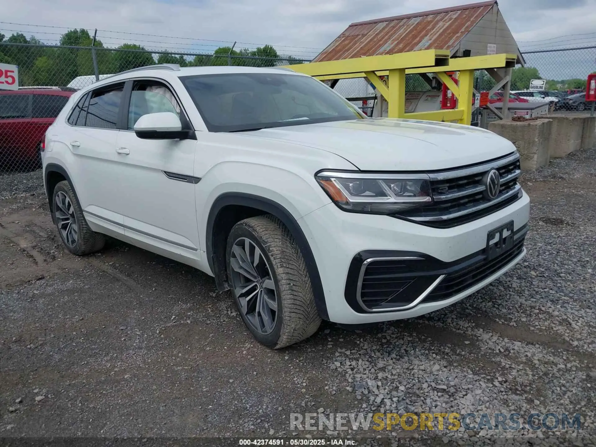 1 Photograph of a damaged car 1V2SE2CA7MC214805 VOLKSWAGEN ATLAS CROSS SPORT 2021