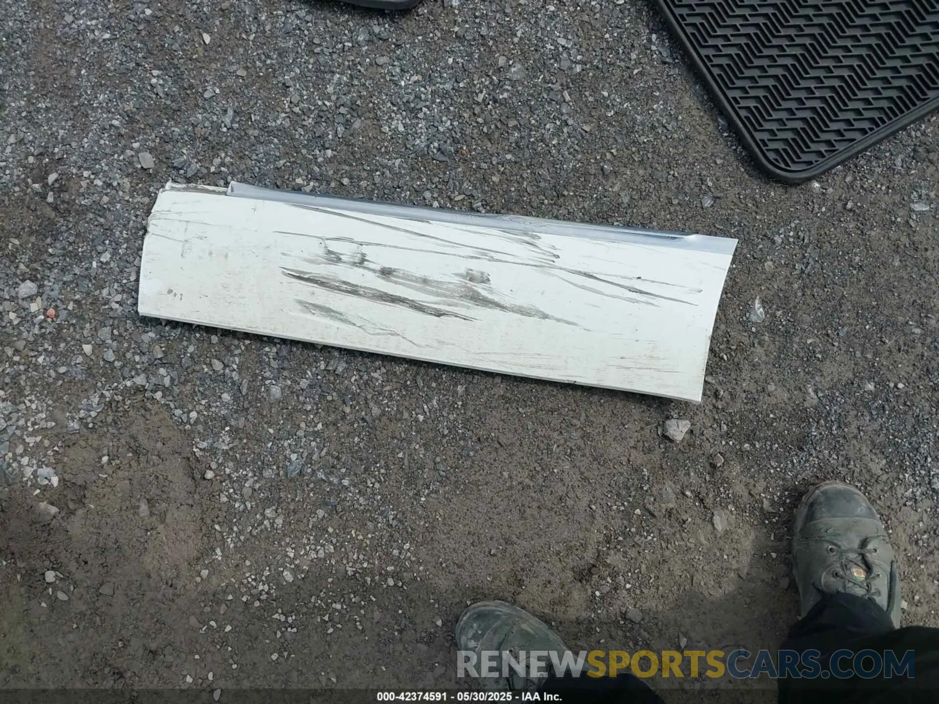 12 Photograph of a damaged car 1V2SE2CA7MC214805 VOLKSWAGEN ATLAS CROSS SPORT 2021