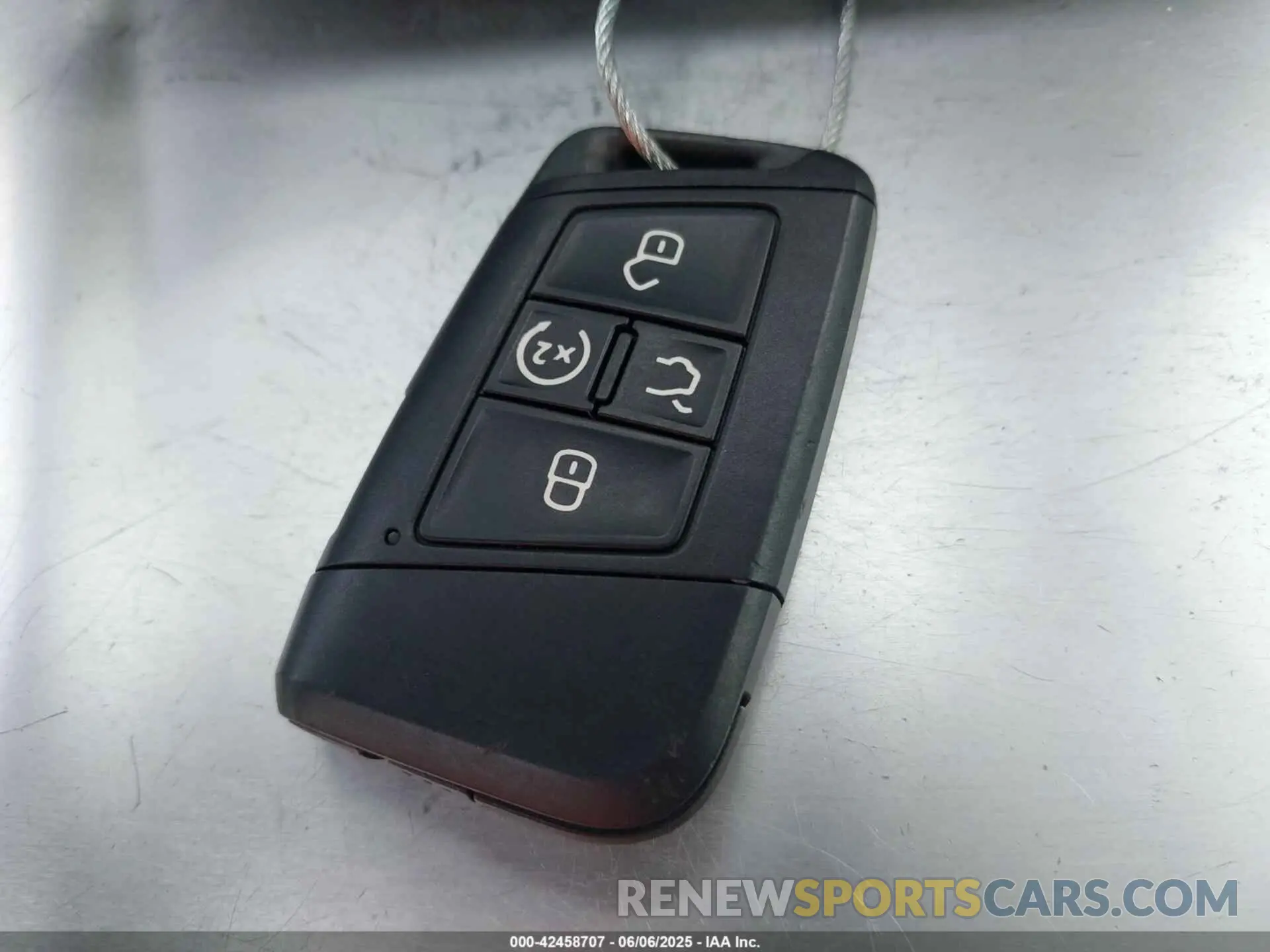 11 Photograph of a damaged car 1V2TC2CAXMC219555 VOLKSWAGEN ATLAS CROSS SPORT 2021