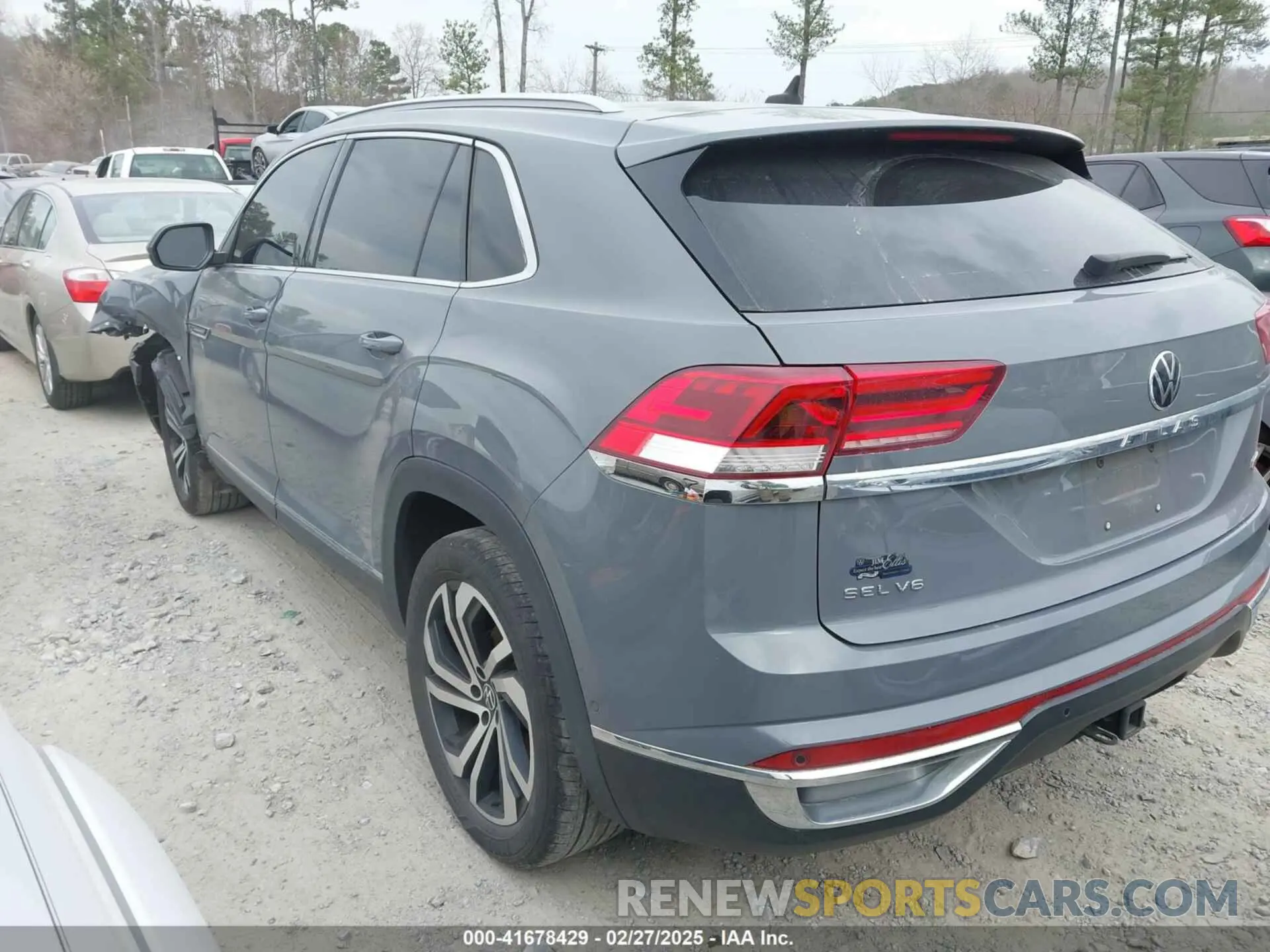 3 Photograph of a damaged car 1V2TE2CA7MC207972 VOLKSWAGEN ATLAS CROSS SPORT 2021