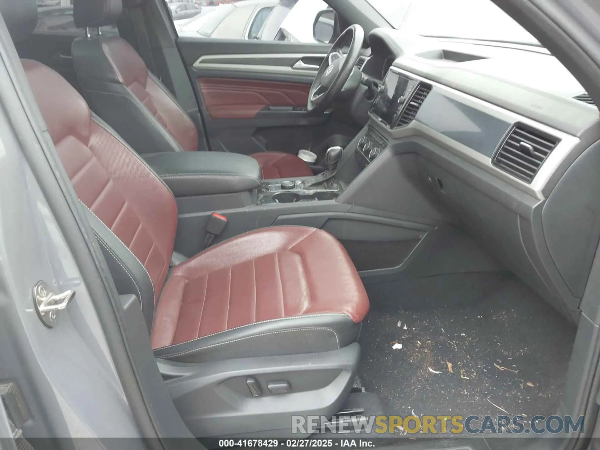 5 Photograph of a damaged car 1V2TE2CA7MC207972 VOLKSWAGEN ATLAS CROSS SPORT 2021