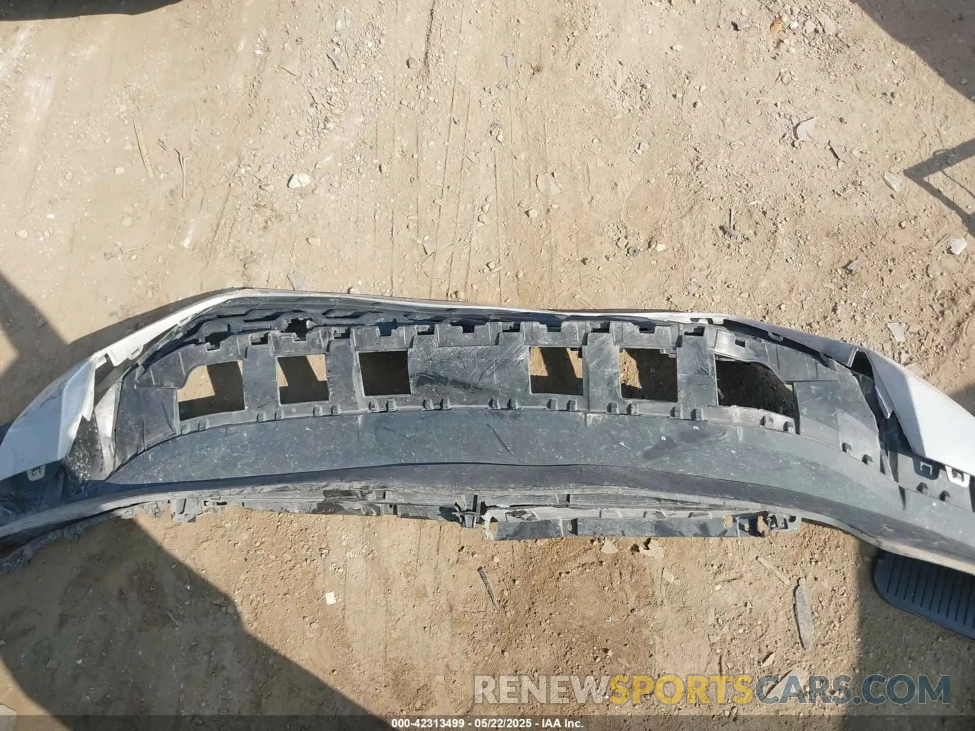 12 Photograph of a damaged car 1V2WC2CA4MC236896 VOLKSWAGEN ATLAS CROSS SPORT 2021