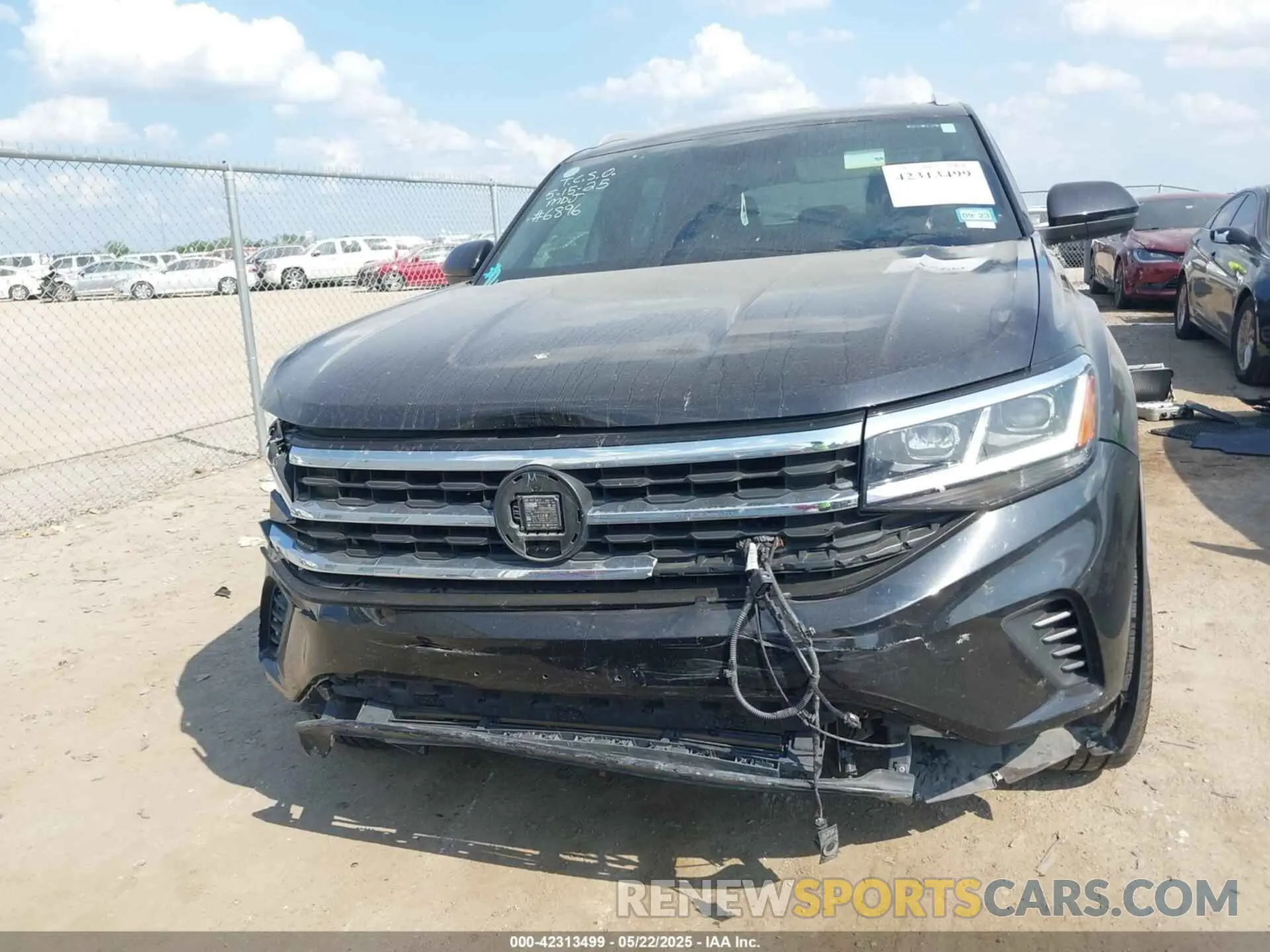 13 Photograph of a damaged car 1V2WC2CA4MC236896 VOLKSWAGEN ATLAS CROSS SPORT 2021
