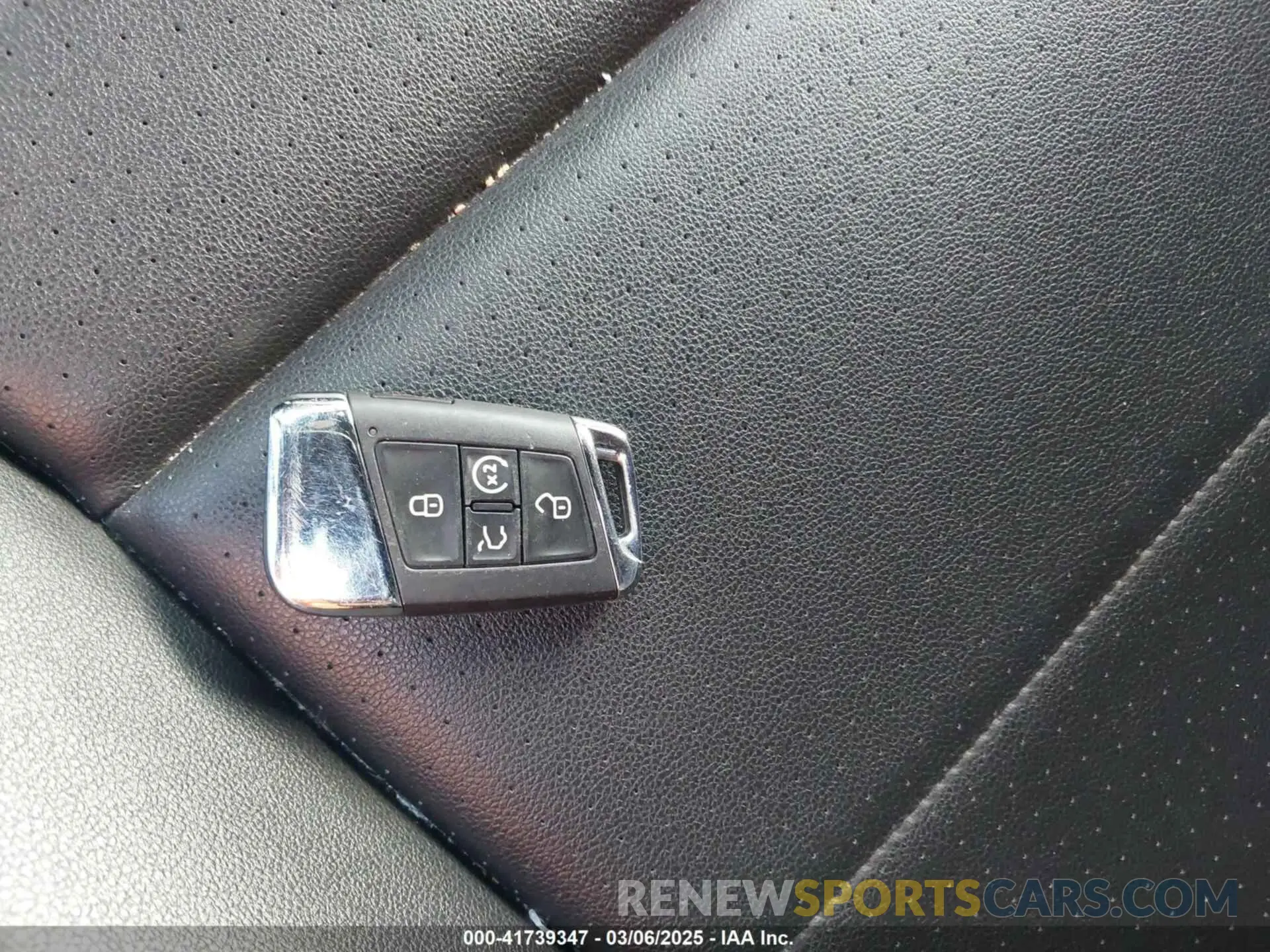 11 Photograph of a damaged car 1V2WE2CA3MC240934 VOLKSWAGEN ATLAS CROSS SPORT 2021