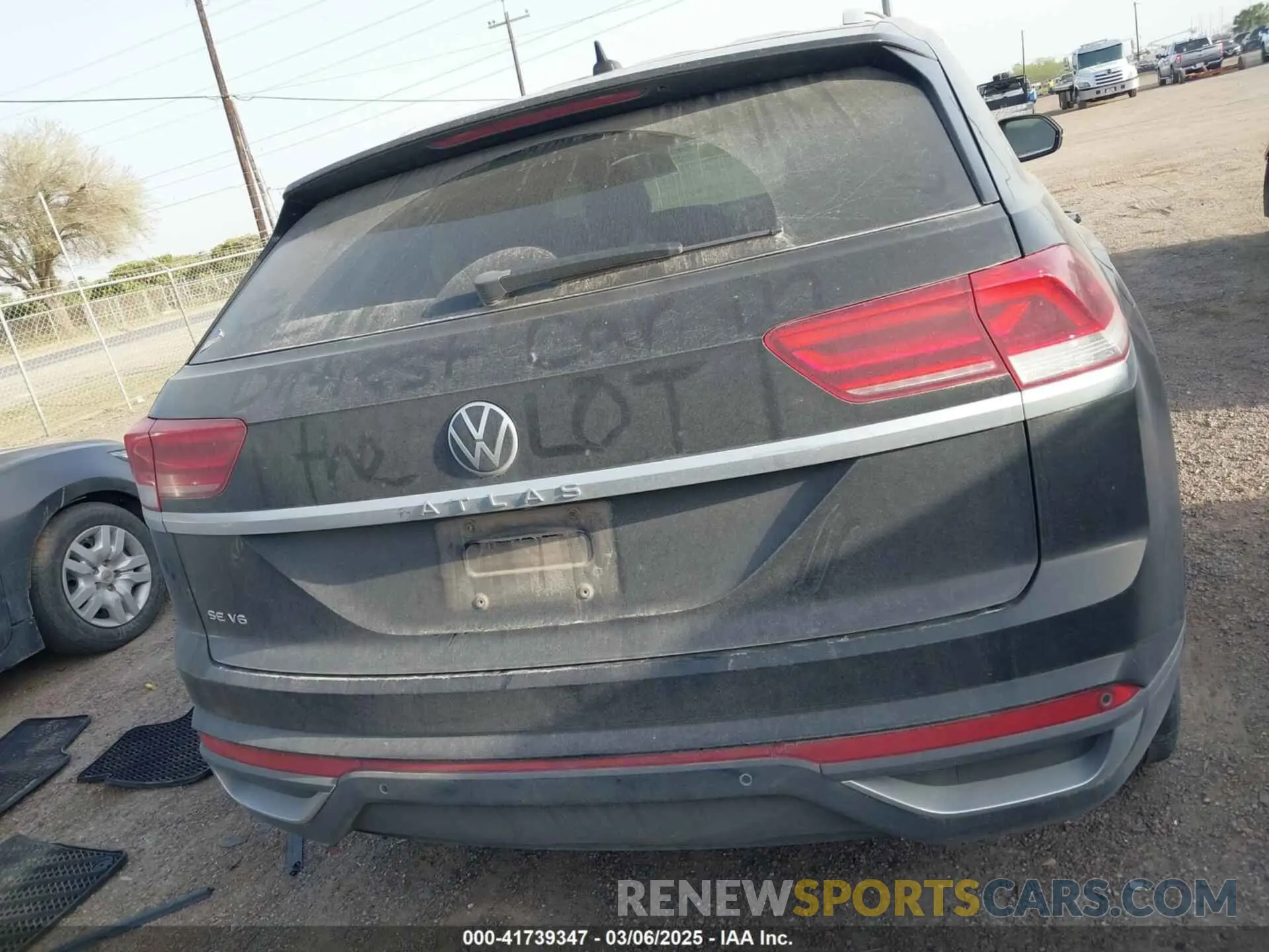 16 Photograph of a damaged car 1V2WE2CA3MC240934 VOLKSWAGEN ATLAS CROSS SPORT 2021