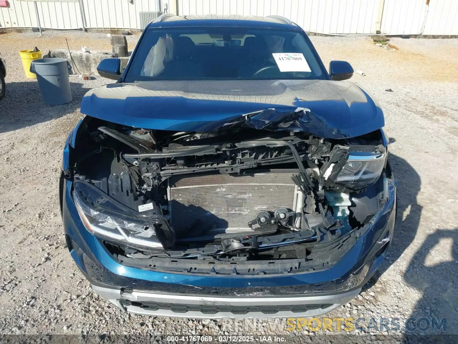11 Photograph of a damaged car 1V2DC2CA5NC222241 VOLKSWAGEN ATLAS CROSS SPORT 2022