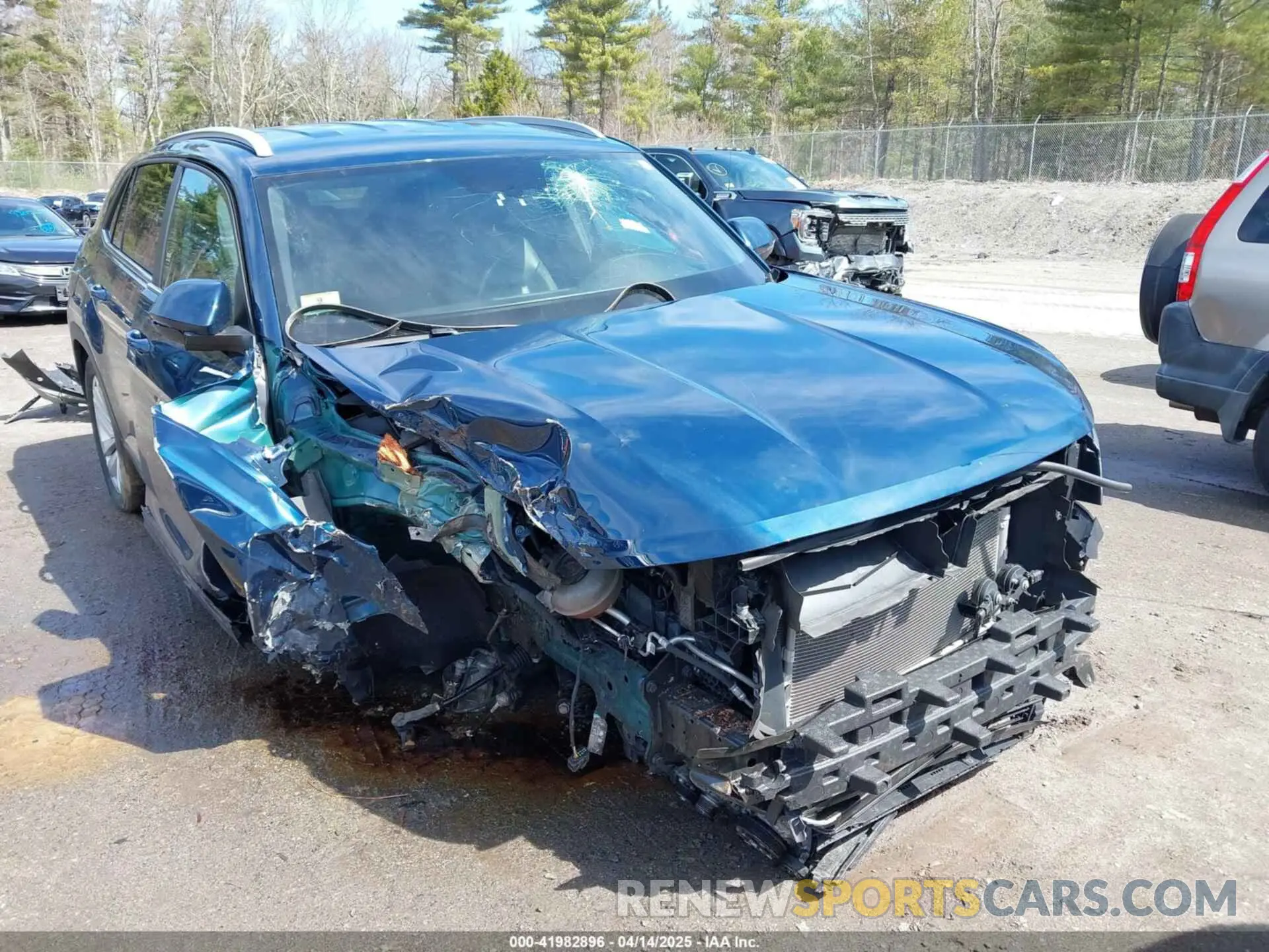 6 Photograph of a damaged car 1V2HE2CA4NC220203 VOLKSWAGEN ATLAS CROSS SPORT 2022