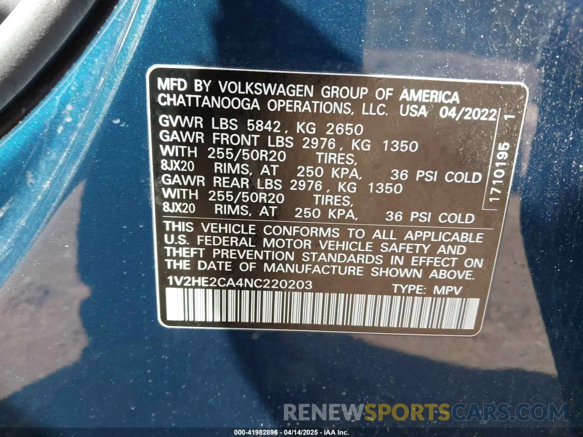 9 Photograph of a damaged car 1V2HE2CA4NC220203 VOLKSWAGEN ATLAS CROSS SPORT 2022