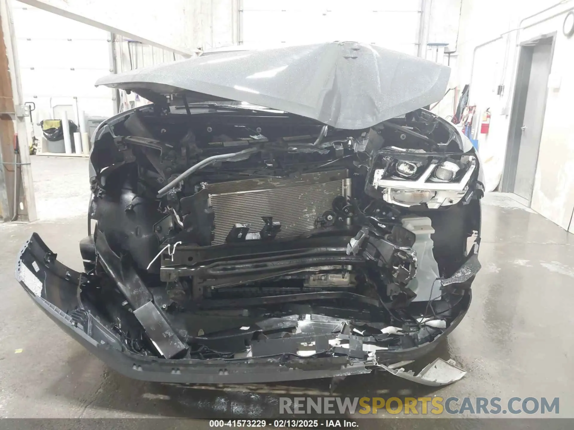 6 Photograph of a damaged car 1V2HE2CA9NC224490 VOLKSWAGEN ATLAS CROSS SPORT 2022