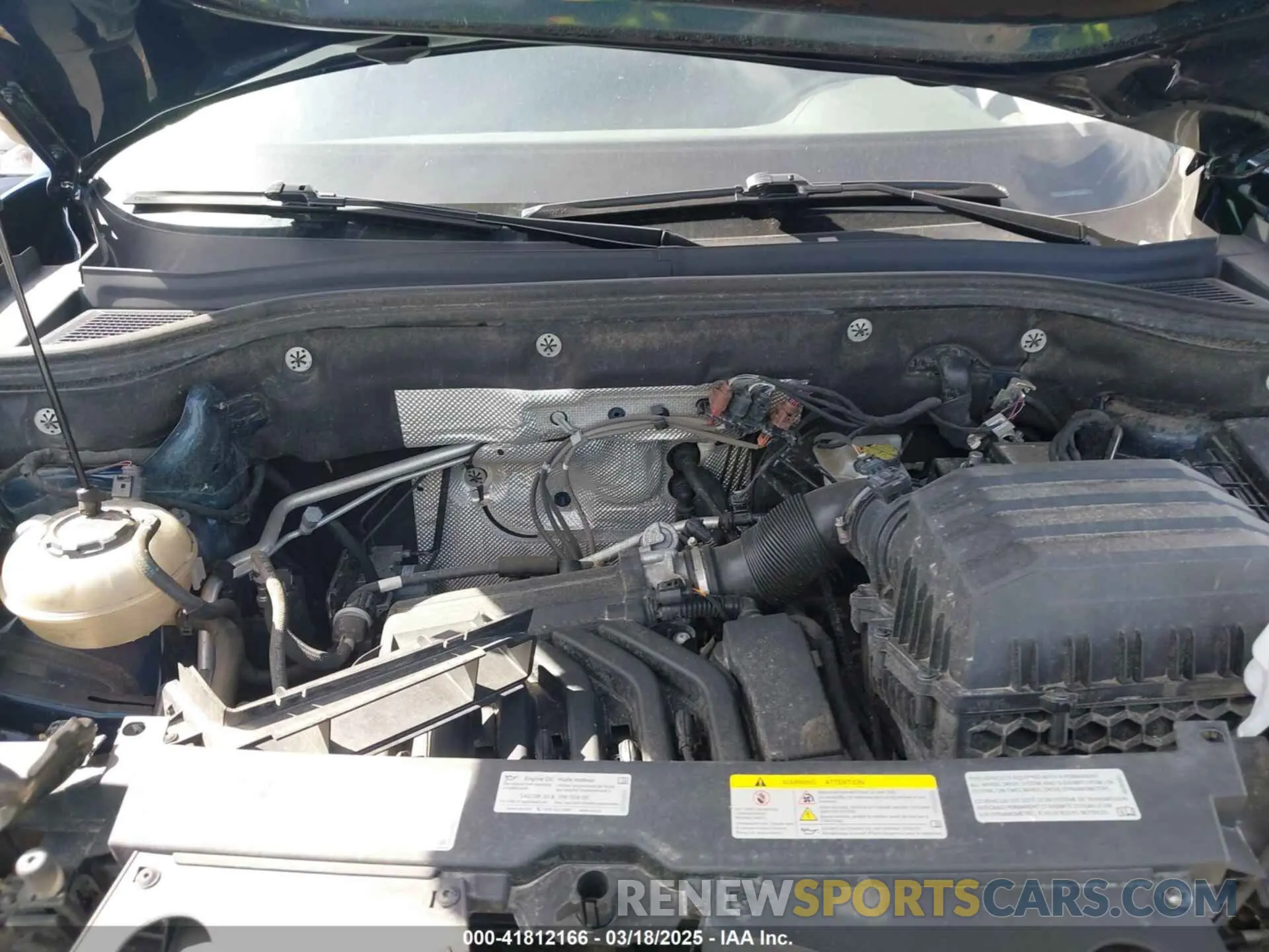 10 Photograph of a damaged car 1V2HE2CAXNC224787 VOLKSWAGEN ATLAS CROSS SPORT 2022