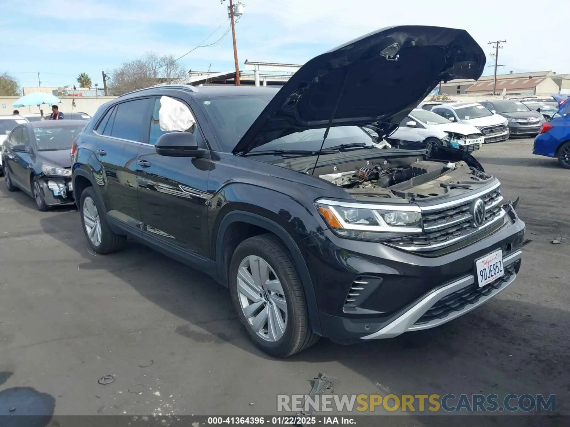 1 Photograph of a damaged car 1V2JE2CAXNC229523 VOLKSWAGEN ATLAS CROSS SPORT 2022