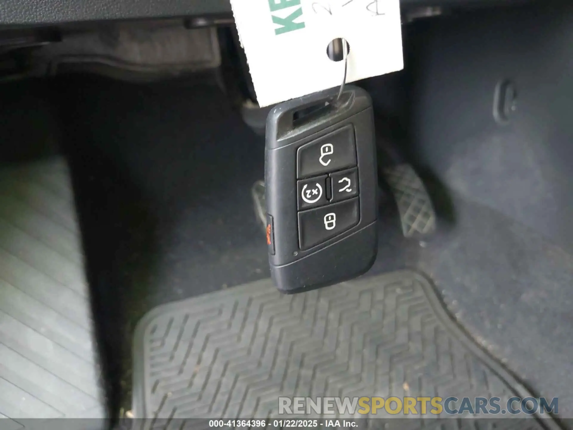 11 Photograph of a damaged car 1V2JE2CAXNC229523 VOLKSWAGEN ATLAS CROSS SPORT 2022