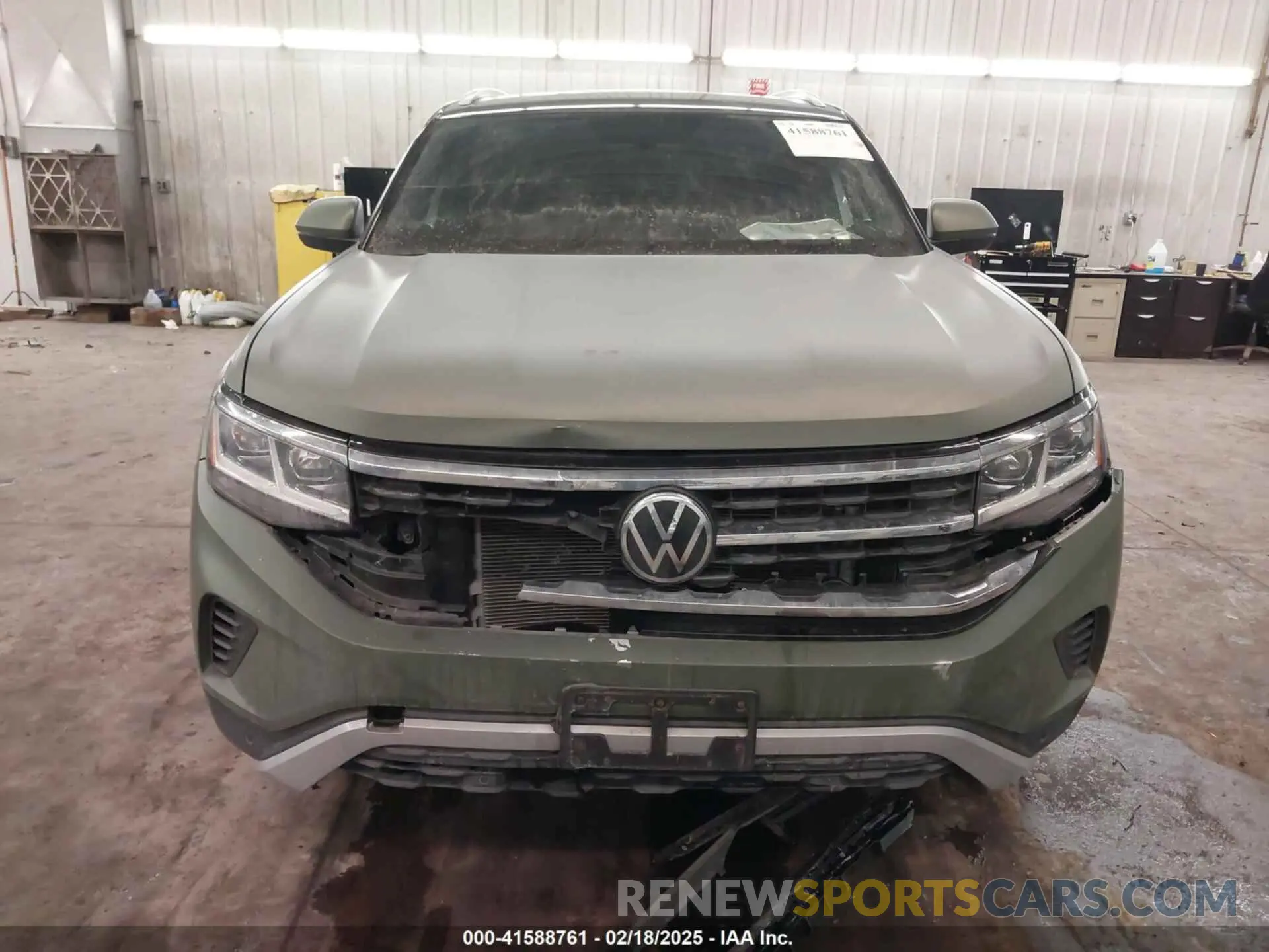 13 Photograph of a damaged car 1V2KC2CA3NC207745 VOLKSWAGEN ATLAS CROSS SPORT 2022