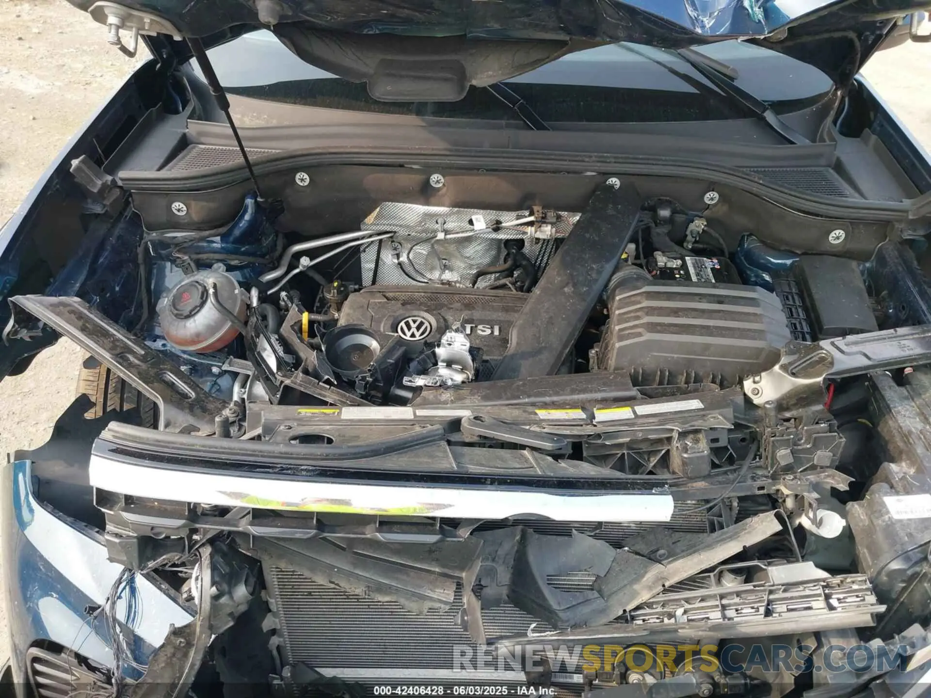 10 Photograph of a damaged car 1V2KC2CA9NC216742 VOLKSWAGEN ATLAS CROSS SPORT 2022