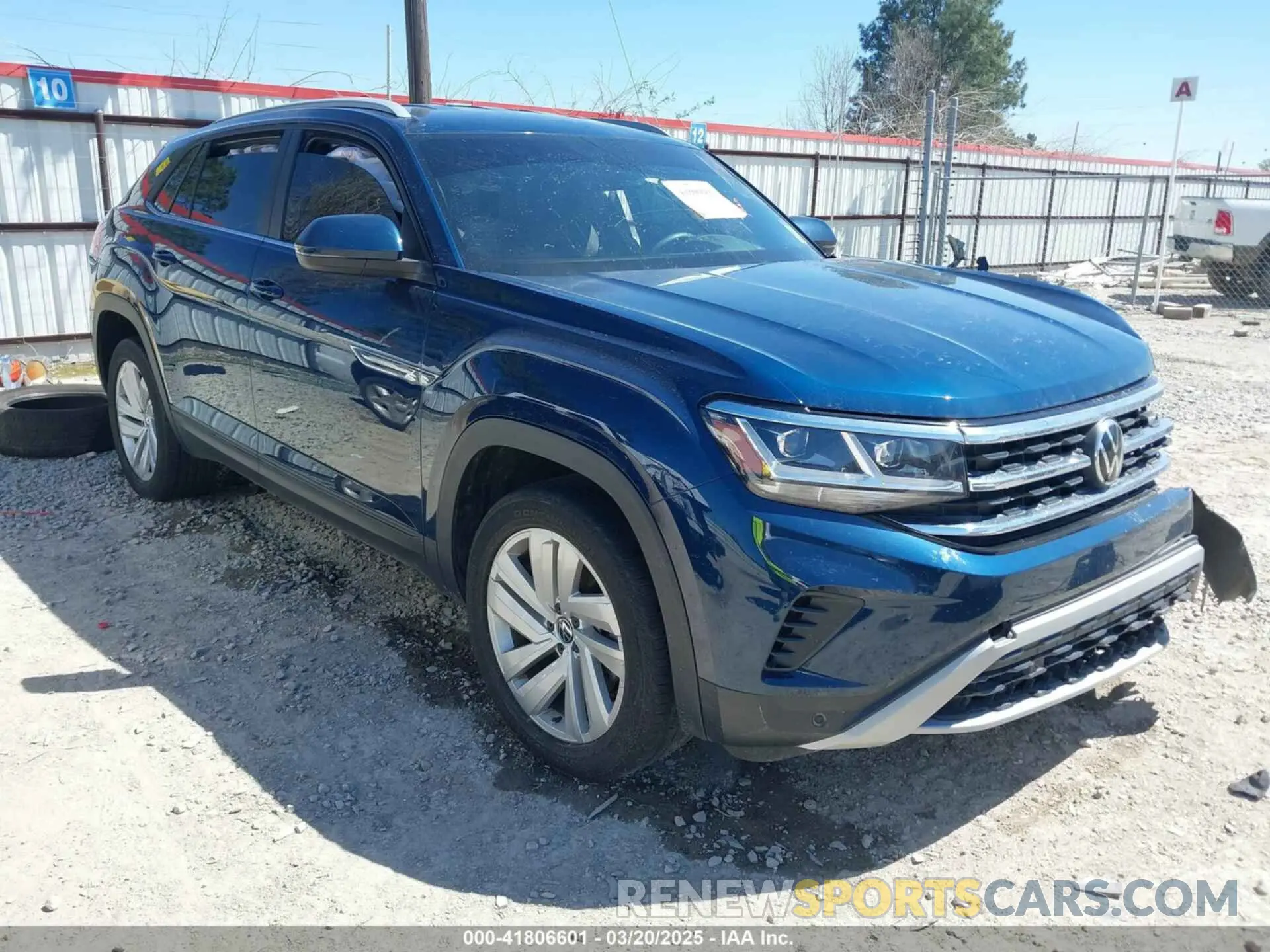 1 Photograph of a damaged car 1V2WC2CA0NC201743 VOLKSWAGEN ATLAS CROSS SPORT 2022