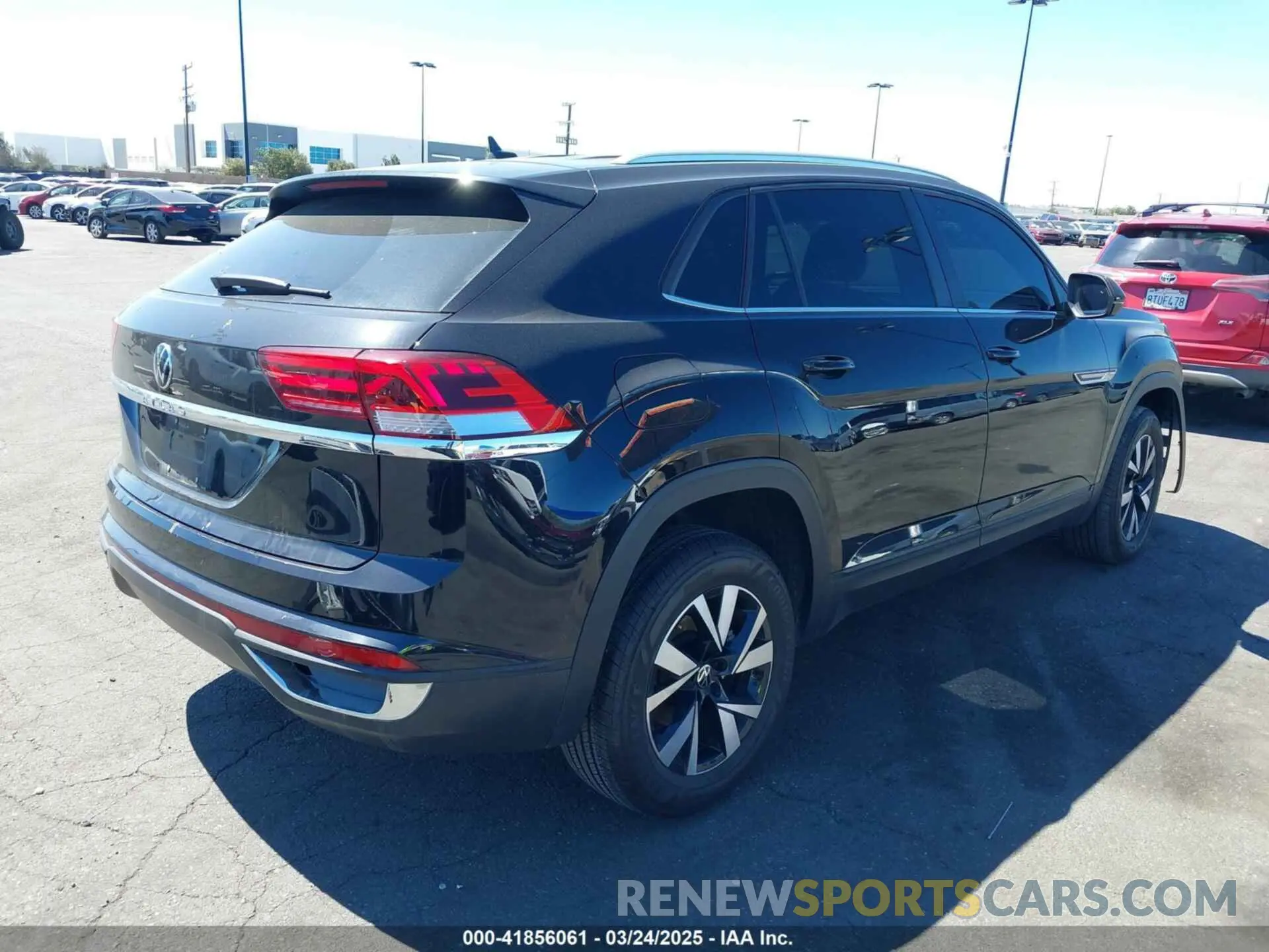 4 Photograph of a damaged car 1V2DC2CA0PC206192 VOLKSWAGEN ATLAS CROSS SPORT 2023