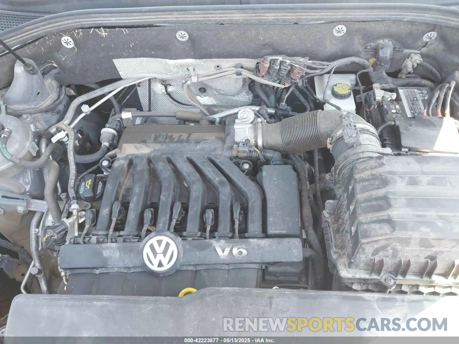 10 Photograph of a damaged car 1V2FE2CA1PC218595 VOLKSWAGEN ATLAS CROSS SPORT 2023