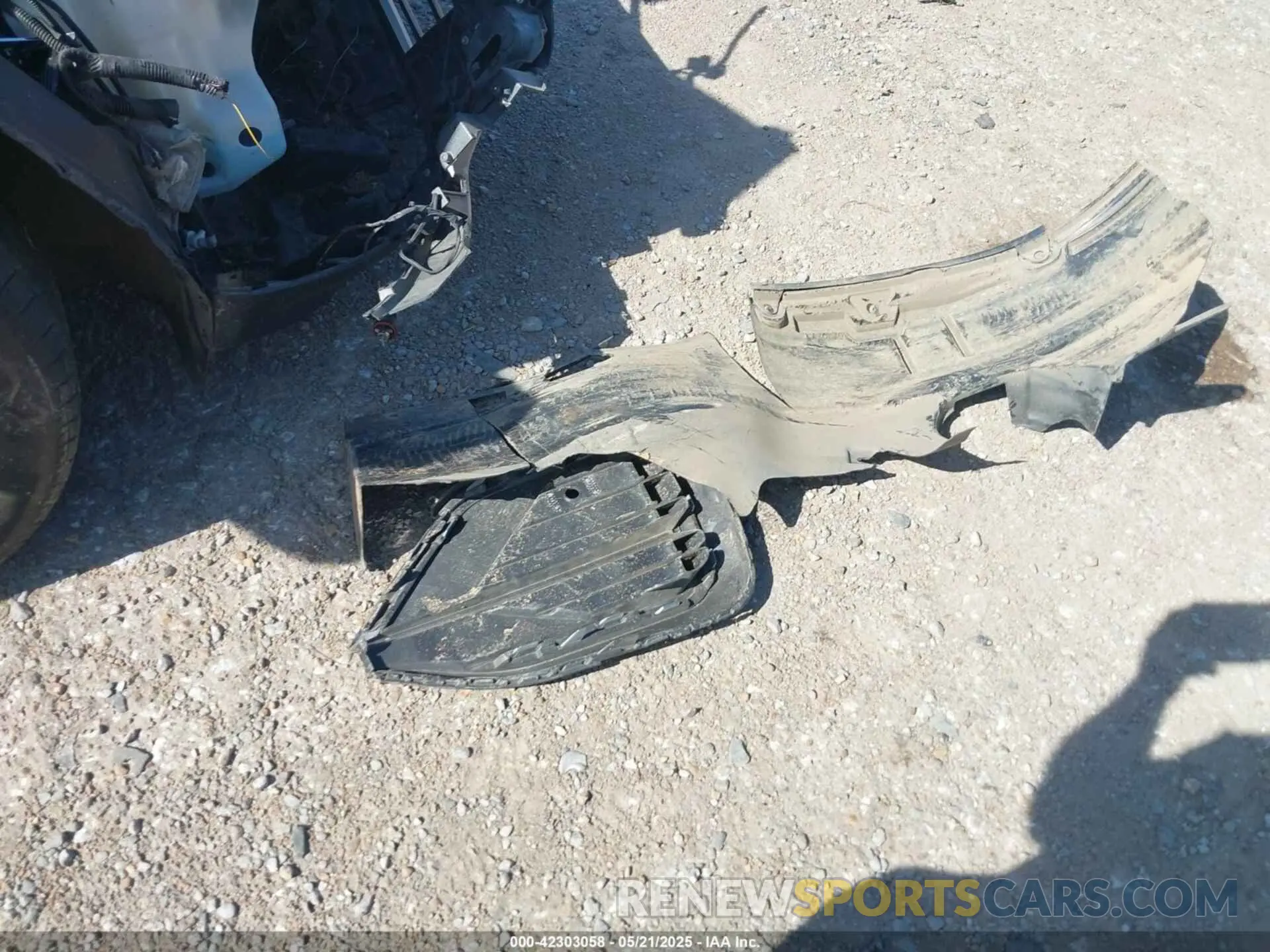 11 Photograph of a damaged car 1V2FE2CA2PC216225 VOLKSWAGEN ATLAS CROSS SPORT 2023