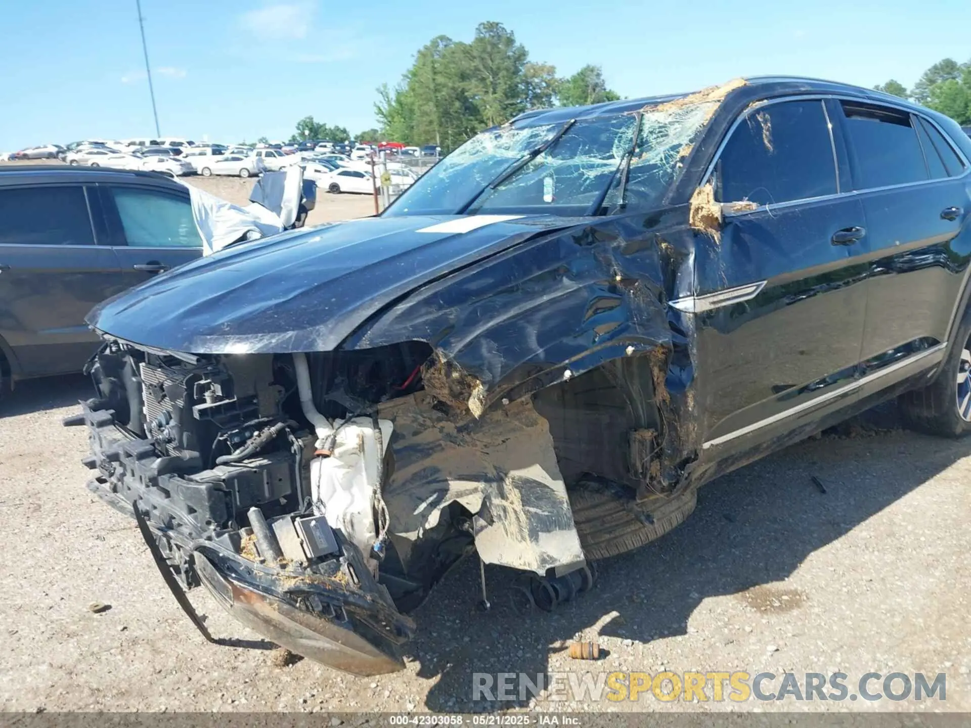 13 Photograph of a damaged car 1V2FE2CA2PC216225 VOLKSWAGEN ATLAS CROSS SPORT 2023