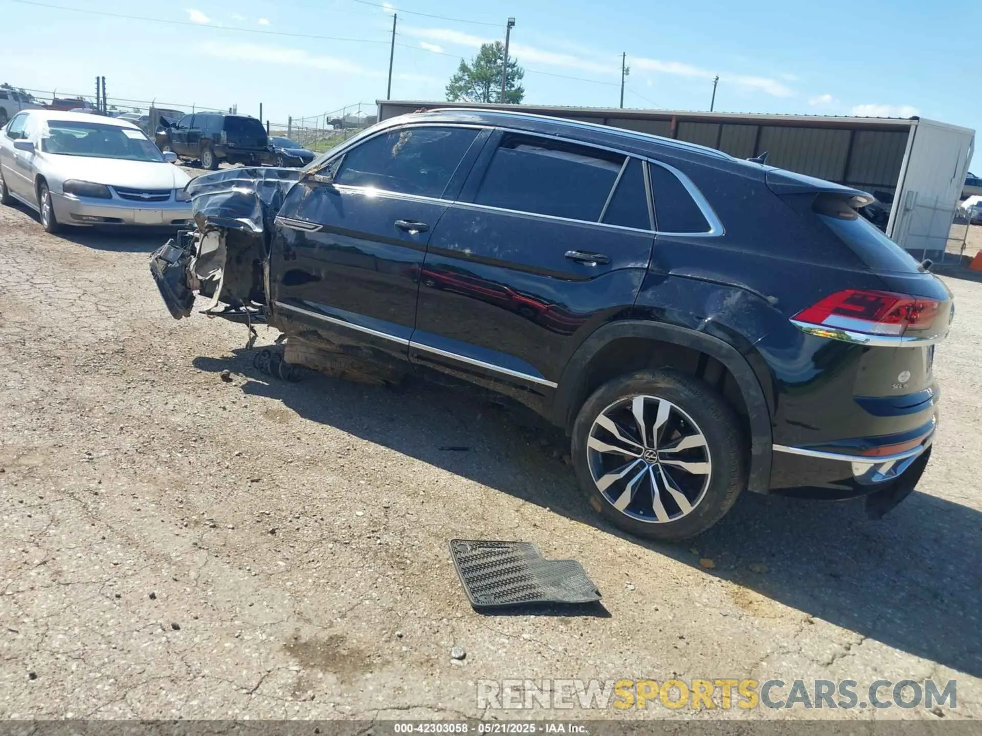 3 Photograph of a damaged car 1V2FE2CA2PC216225 VOLKSWAGEN ATLAS CROSS SPORT 2023