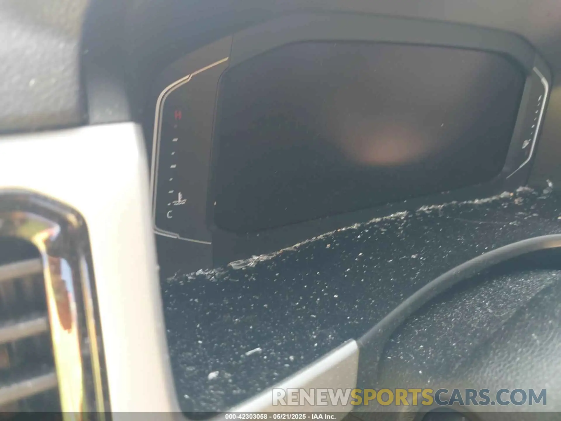 7 Photograph of a damaged car 1V2FE2CA2PC216225 VOLKSWAGEN ATLAS CROSS SPORT 2023