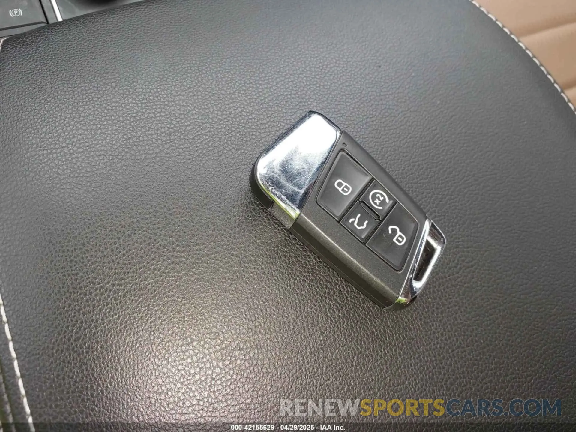 11 Photograph of a damaged car 1V2FE2CA8PC221736 VOLKSWAGEN ATLAS CROSS SPORT 2023