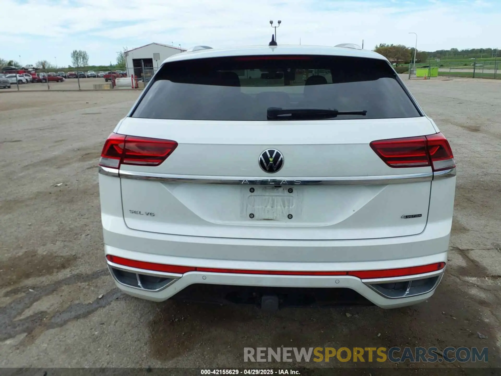 16 Photograph of a damaged car 1V2FE2CA8PC221736 VOLKSWAGEN ATLAS CROSS SPORT 2023
