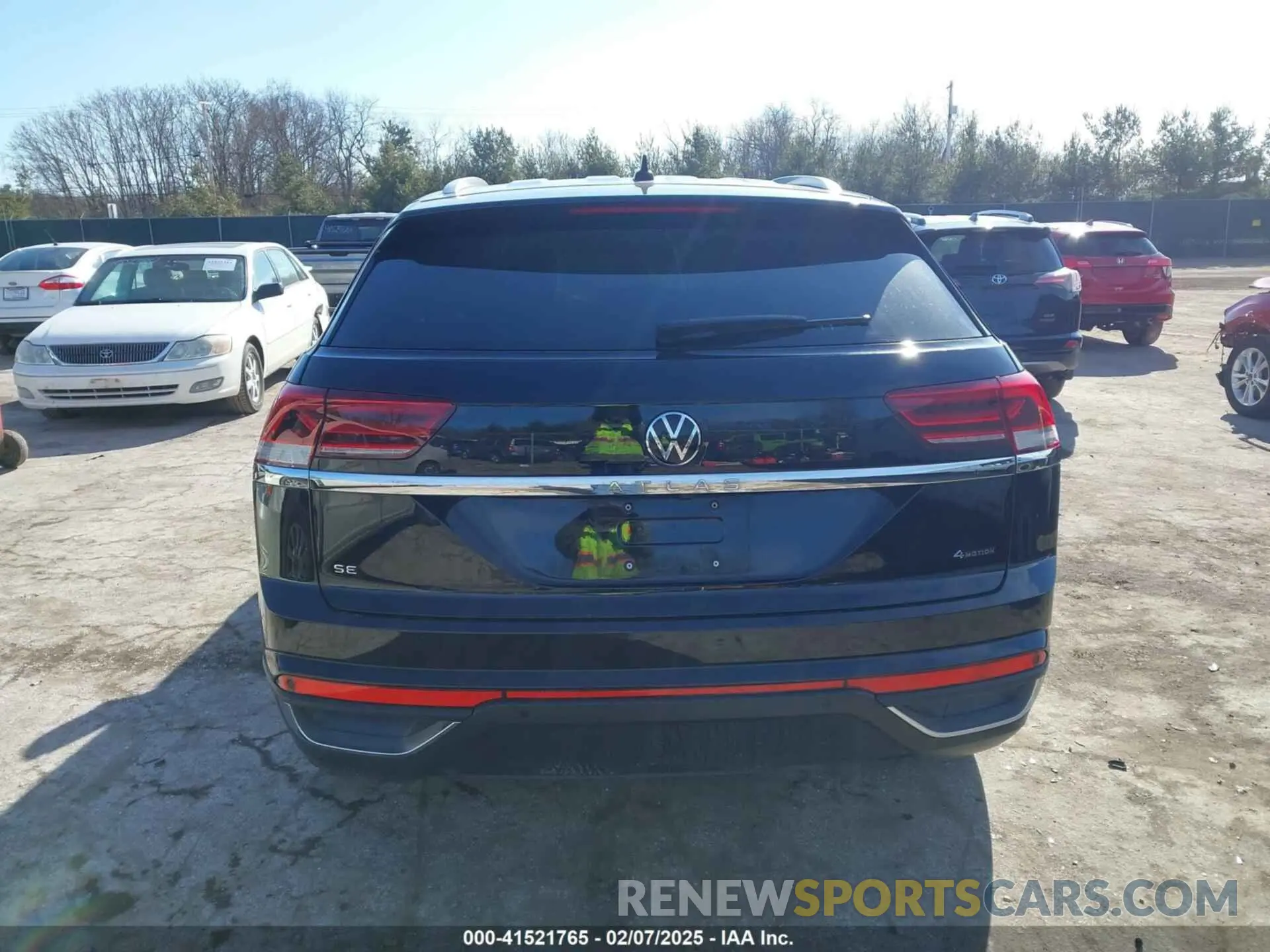 16 Photograph of a damaged car 1V2HC2CA9PC204815 VOLKSWAGEN ATLAS CROSS SPORT 2023