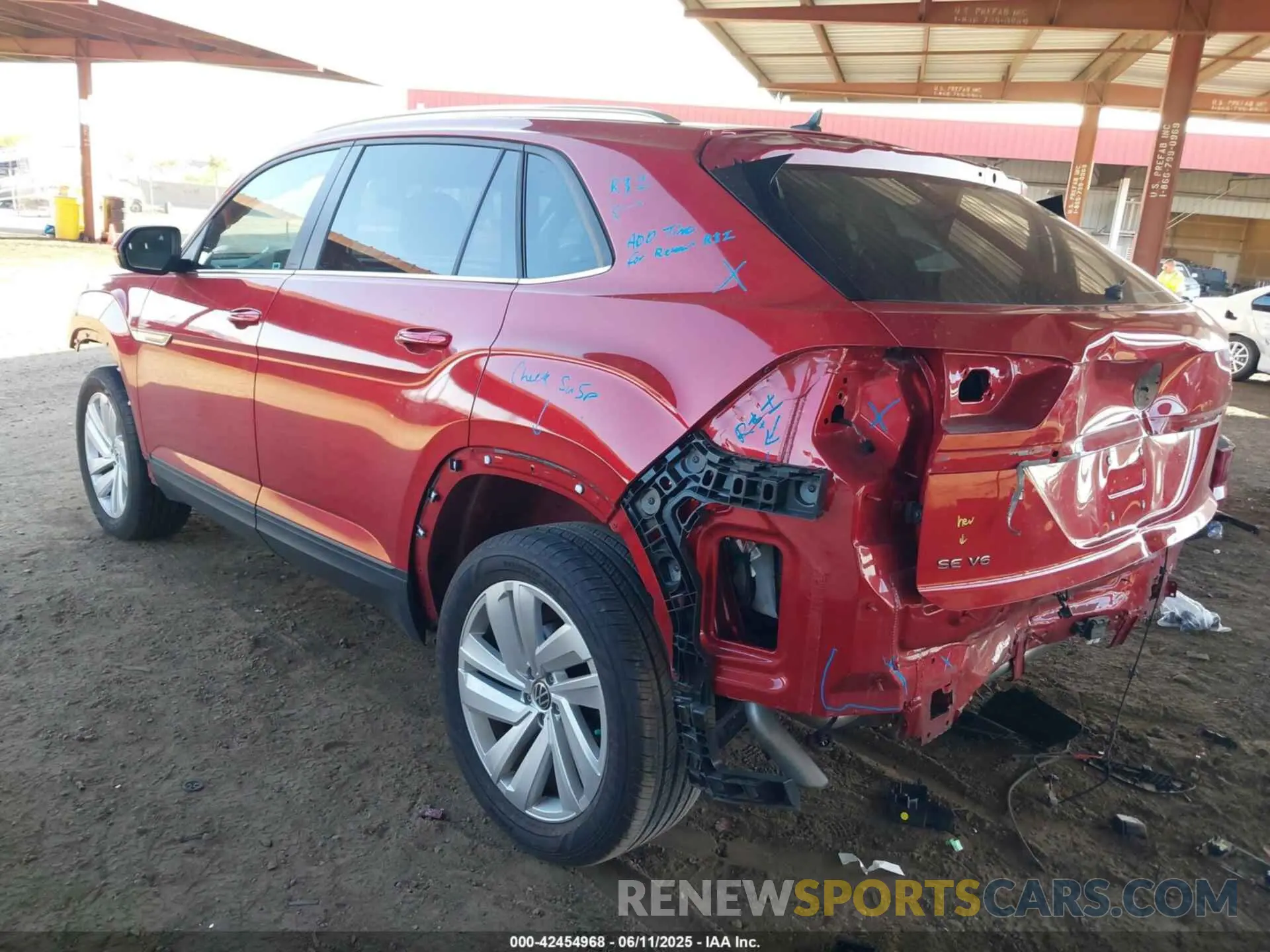 3 Photograph of a damaged car 1V2JE2CA3PC218818 VOLKSWAGEN ATLAS CROSS SPORT 2023