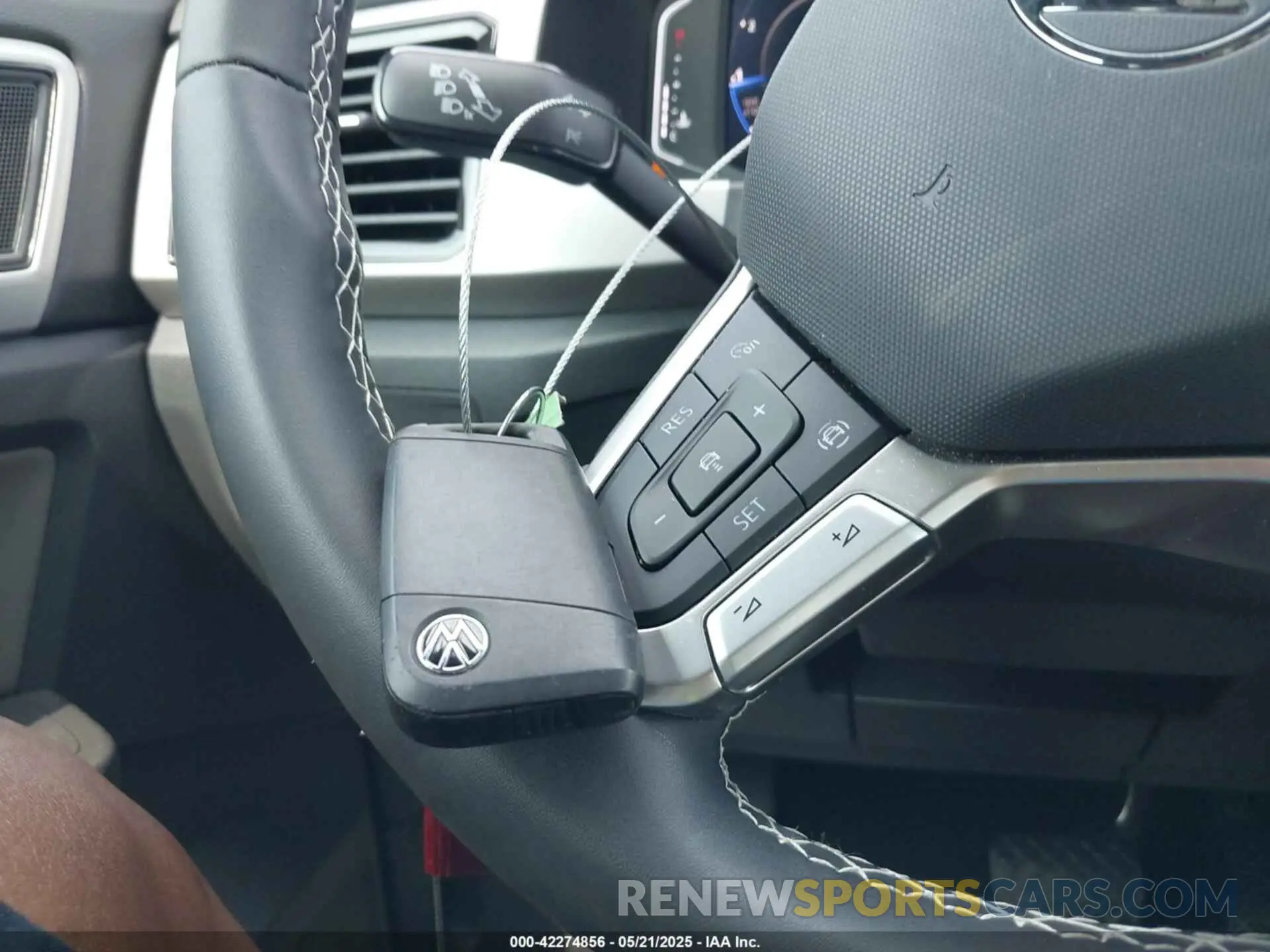 11 Photograph of a damaged car 1V2JE2CA6PC201320 VOLKSWAGEN ATLAS CROSS SPORT 2023