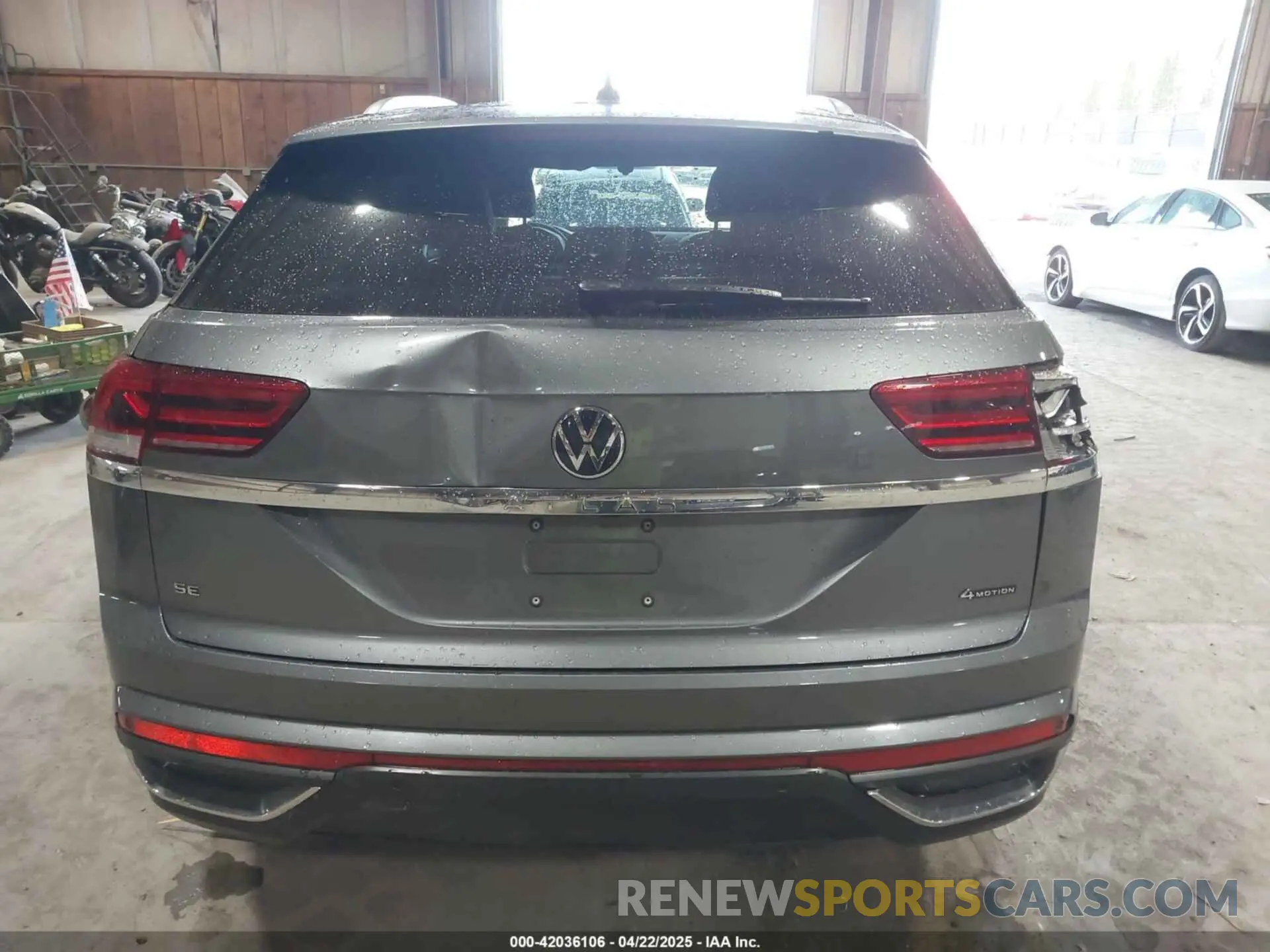 16 Photograph of a damaged car 1V2KC2CA2PC207030 VOLKSWAGEN ATLAS CROSS SPORT 2023
