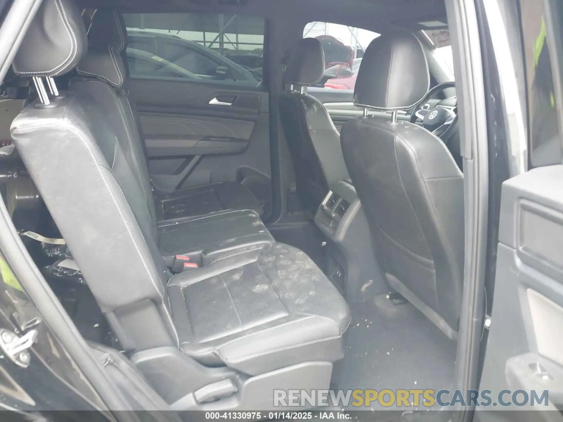 8 Photograph of a damaged car 1V2KE2CA8PC225834 VOLKSWAGEN ATLAS CROSS SPORT 2023