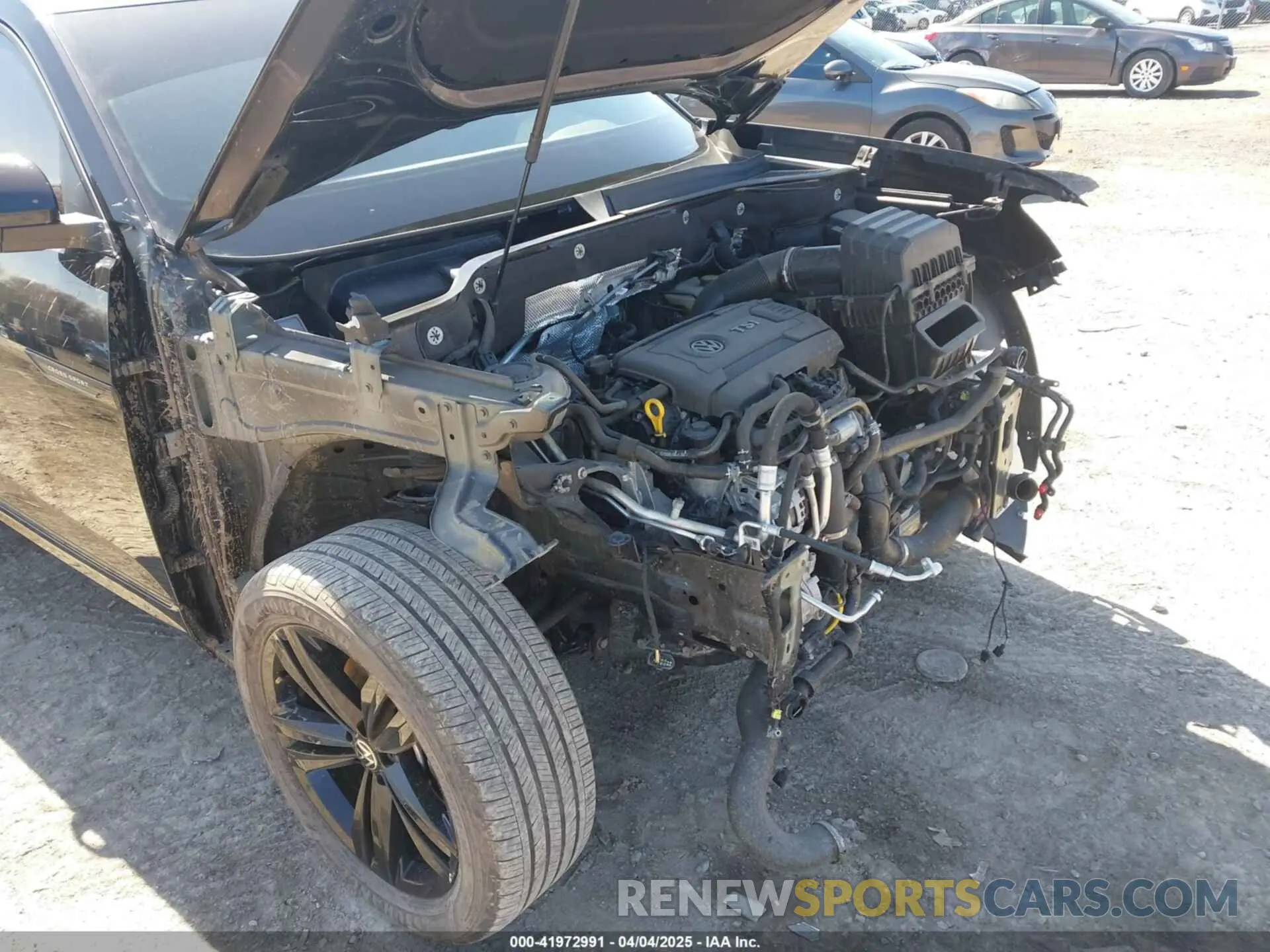 18 Photograph of a damaged car 1V2SC2CA9PC204822 VOLKSWAGEN ATLAS CROSS SPORT 2023