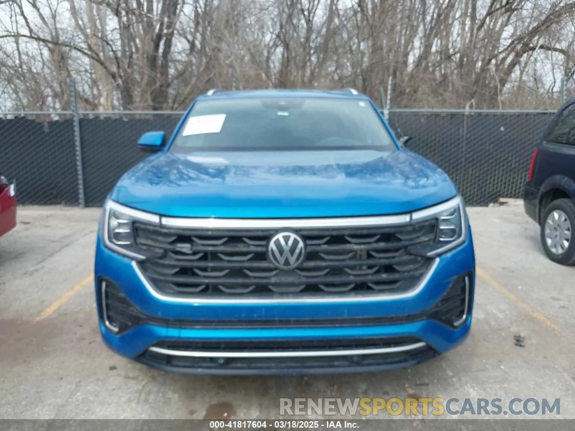 12 Photograph of a damaged car 1V2AE2CA0RC216320 VOLKSWAGEN ATLAS CROSS SPORT 2024