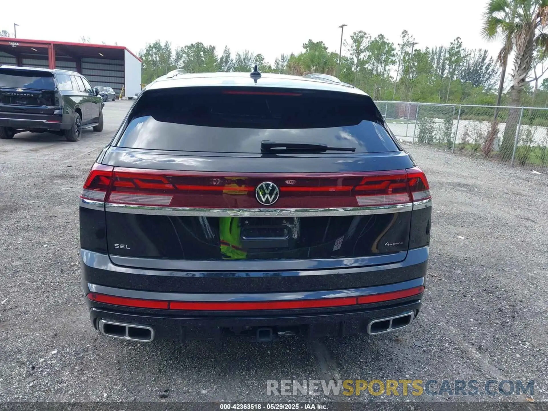 16 Photograph of a damaged car 1V2AE2CA6RC251895 VOLKSWAGEN ATLAS CROSS SPORT 2024