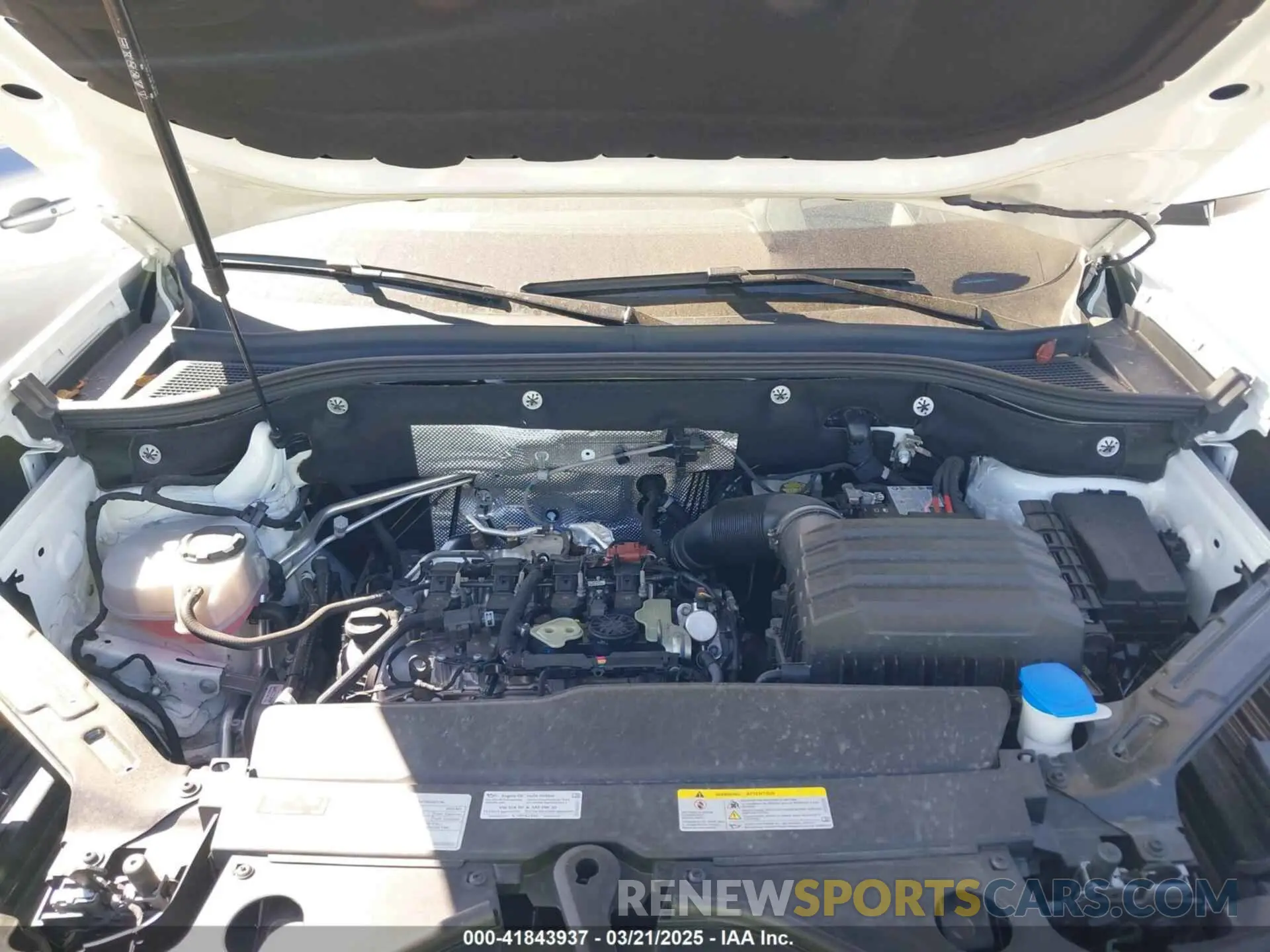 10 Photograph of a damaged car 1V2AE2CAXRC216700 VOLKSWAGEN ATLAS CROSS SPORT 2024