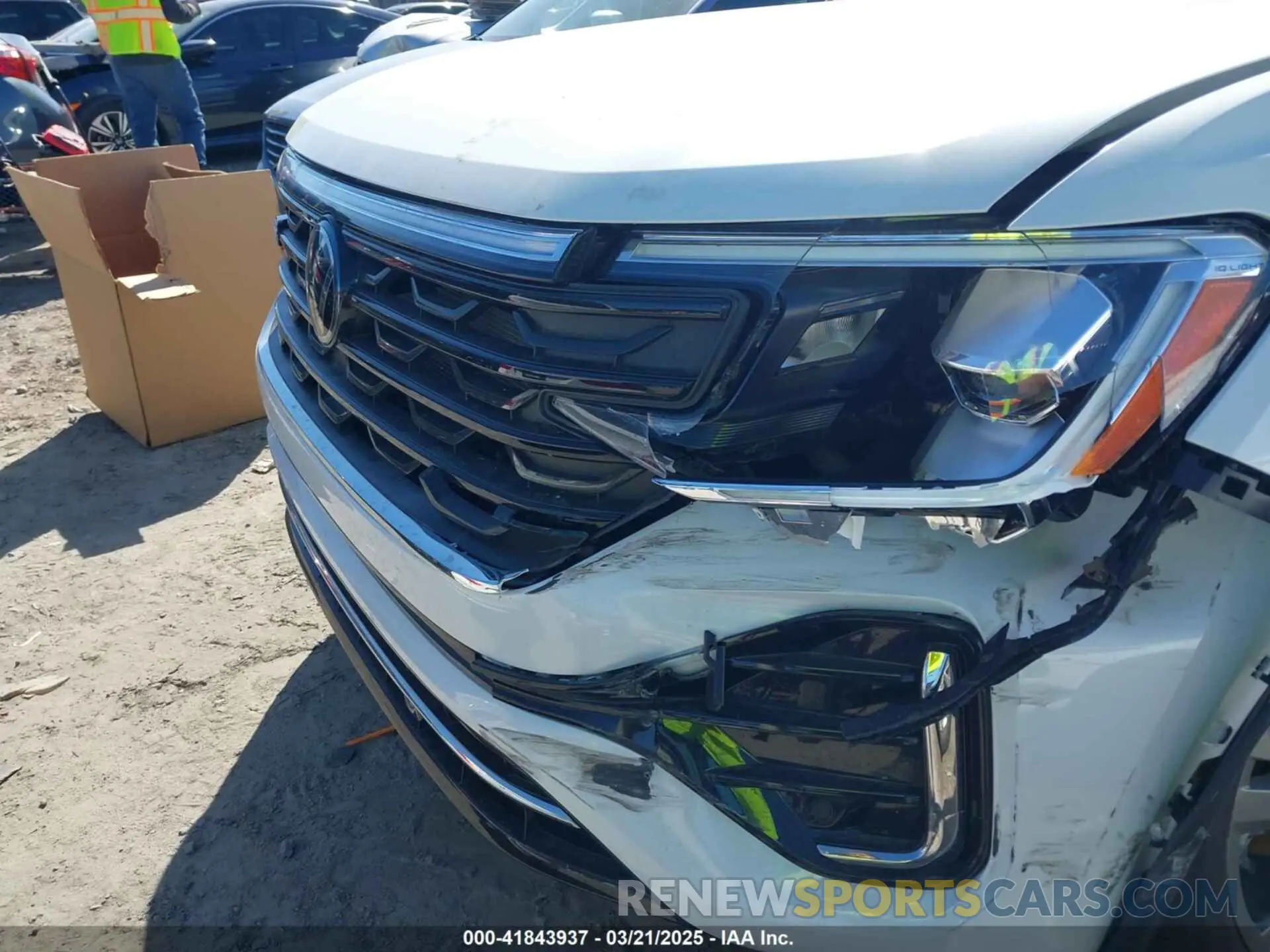 6 Photograph of a damaged car 1V2AE2CAXRC216700 VOLKSWAGEN ATLAS CROSS SPORT 2024