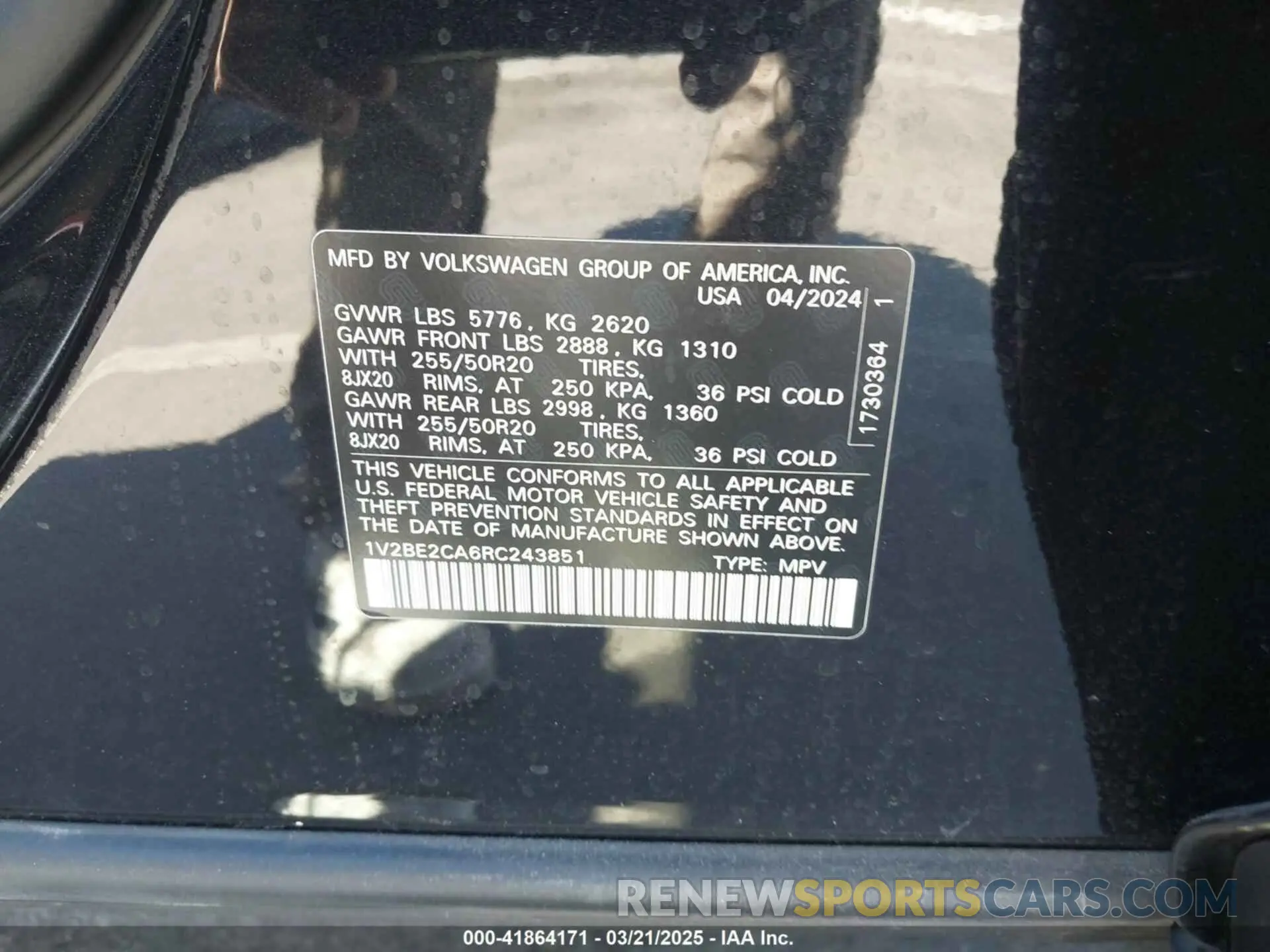 9 Photograph of a damaged car 1V2BE2CA6RC243851 VOLKSWAGEN ATLAS CROSS SPORT 2024