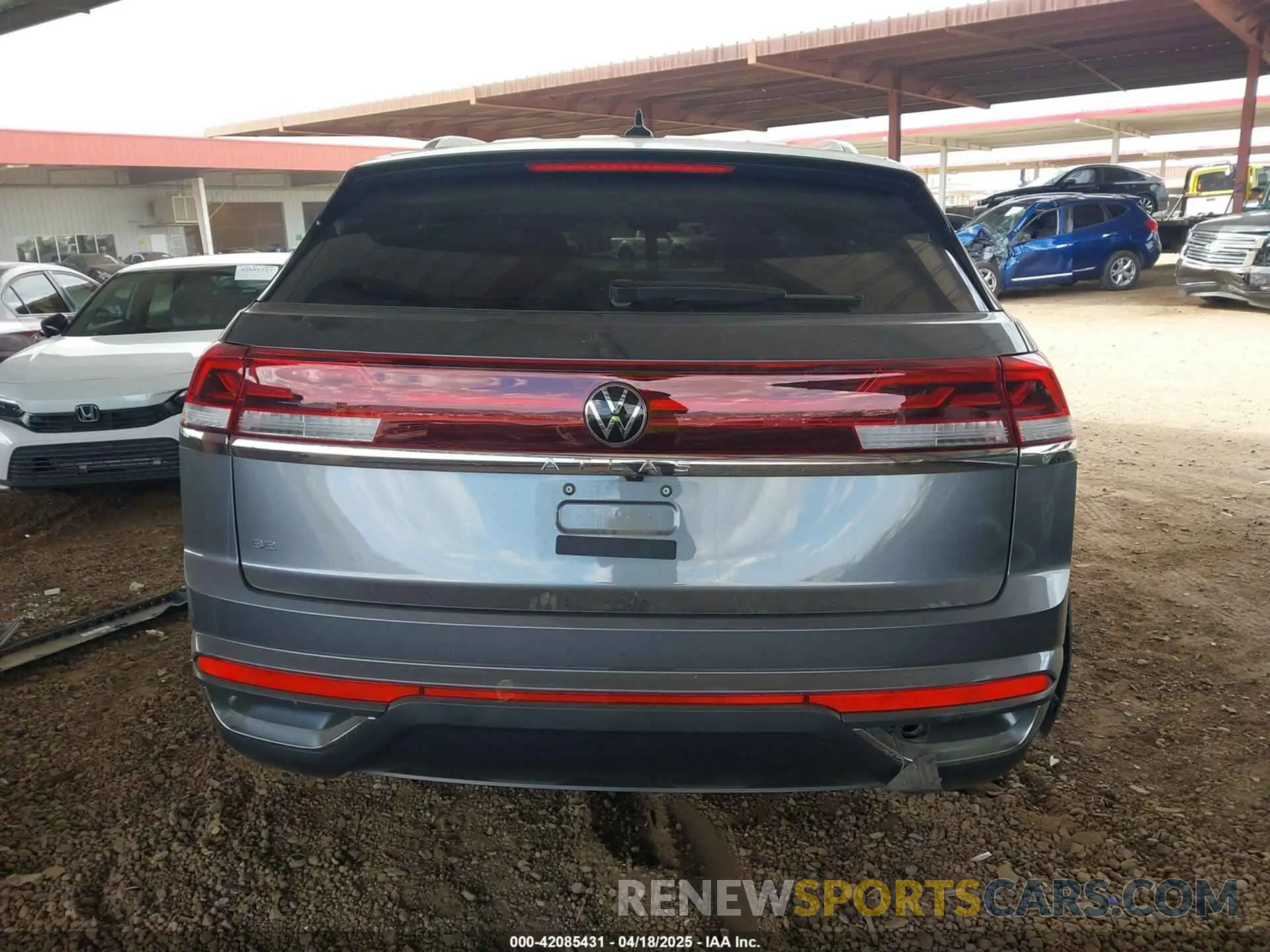 16 Photograph of a damaged car 1V2DE2CA0RC250660 VOLKSWAGEN ATLAS CROSS SPORT 2024